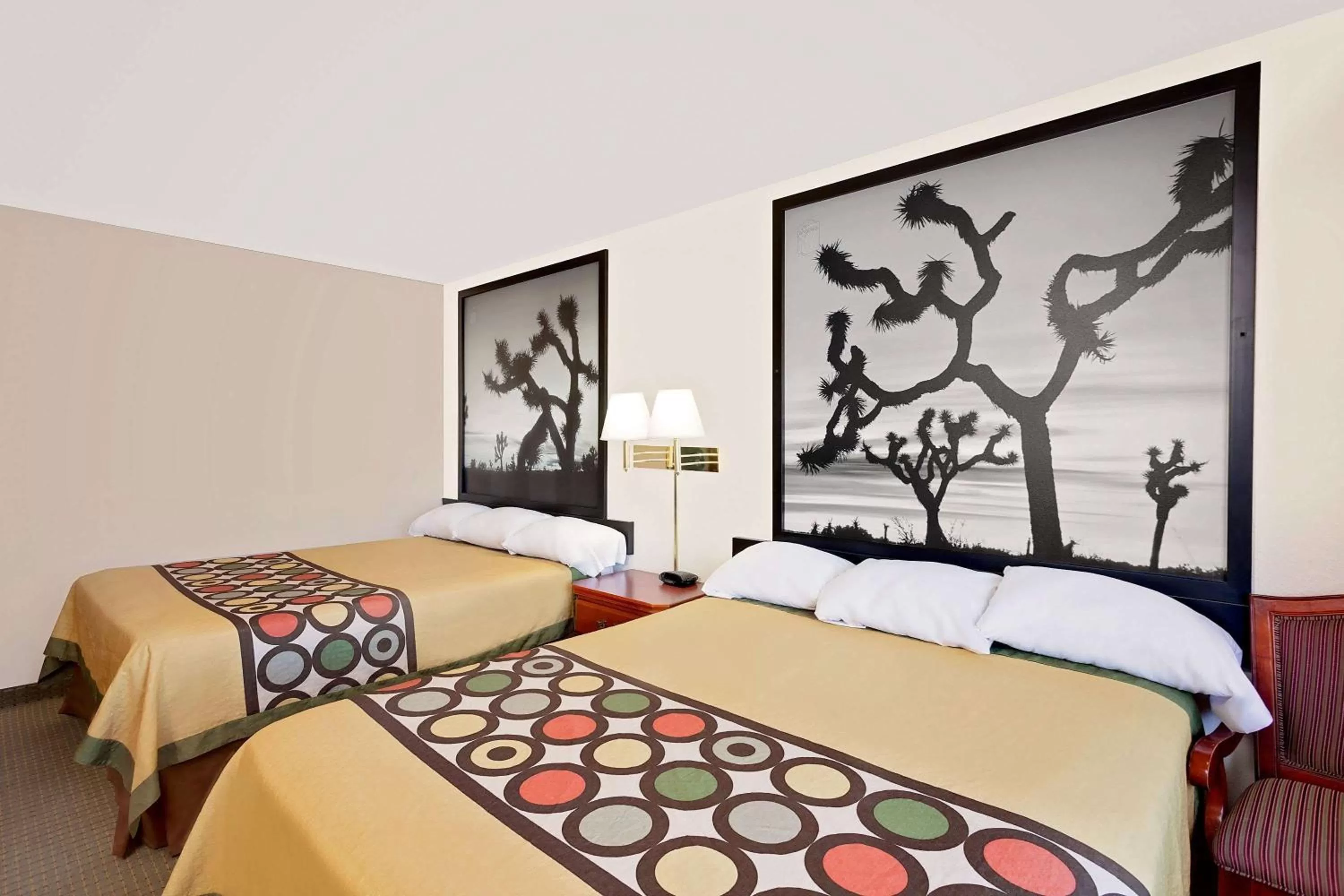 Photo of the whole room, Bed in Super 8 by Wyndham Yucca Val/Joshua Tree Nat Pk Area