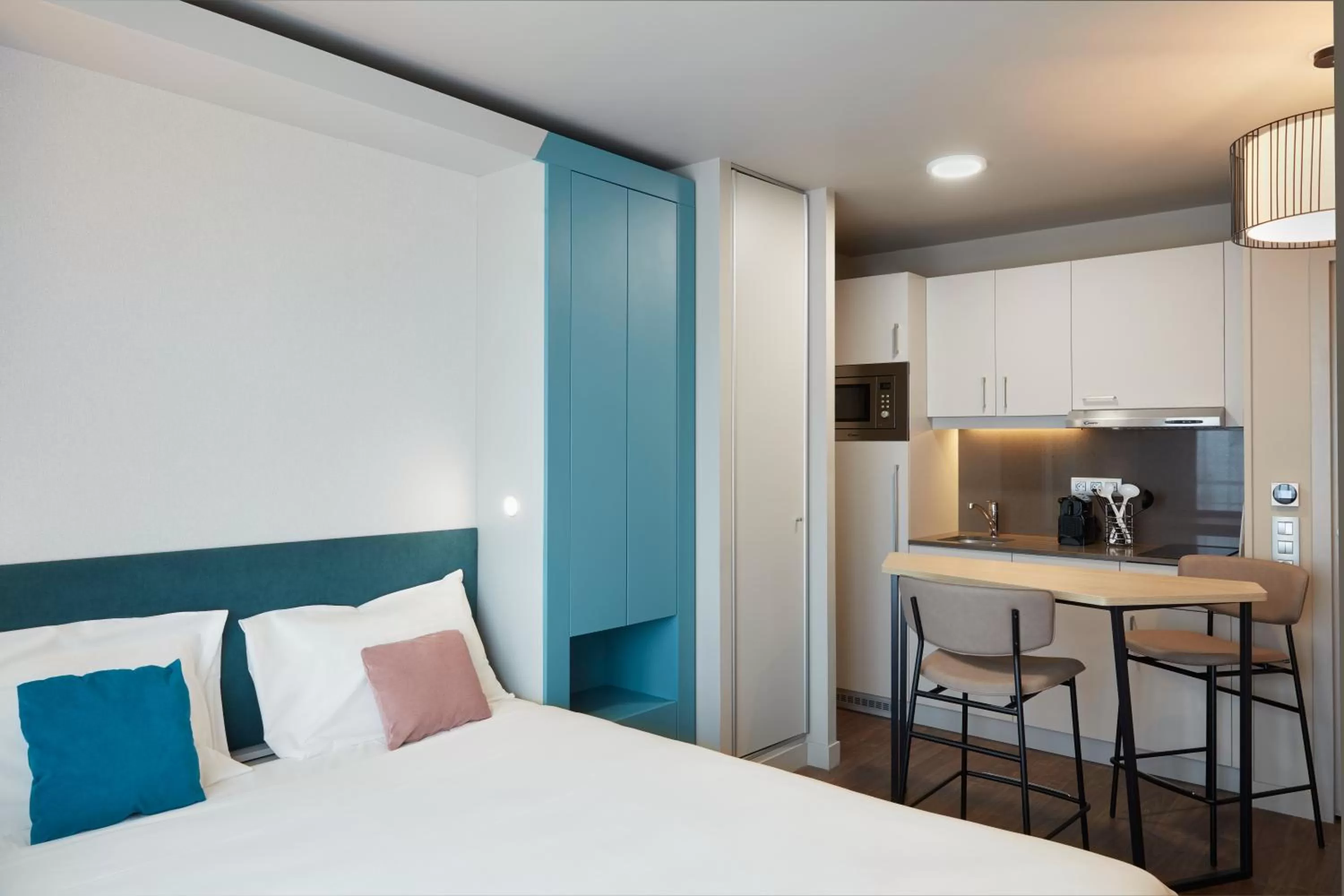 Bed in Aparthotel Adagio Original Toulouse Centre La Grave