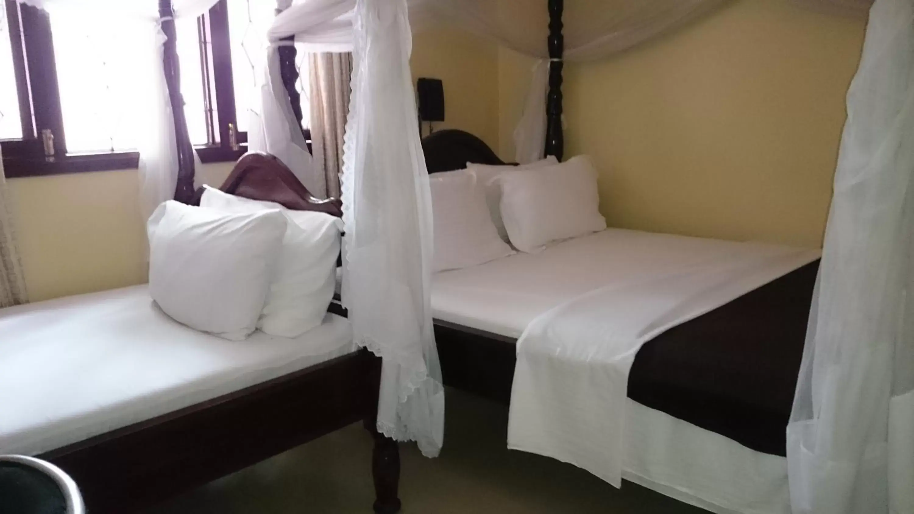 Deluxe Double or Twin Room in Transit Airport B&B Deluxe Double or Twin Room in Transit Airport B&B
