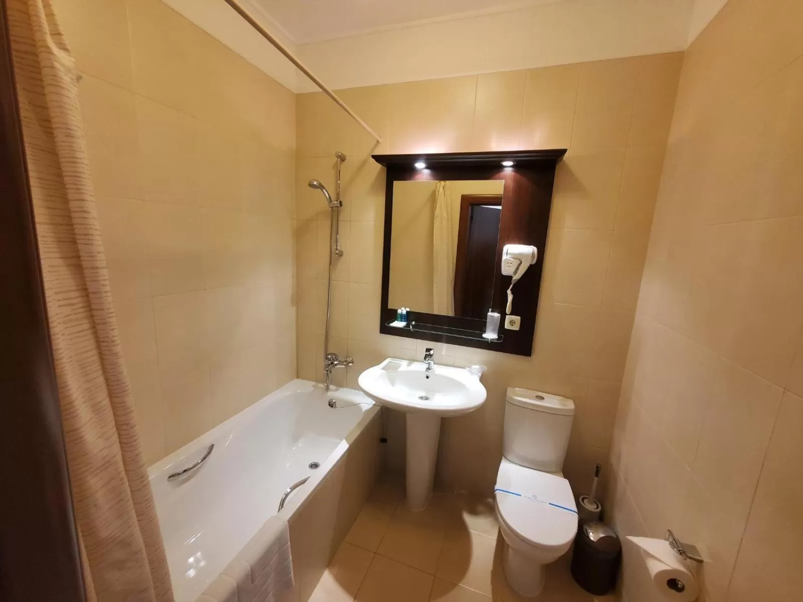 Bathroom in CityClub Hotel