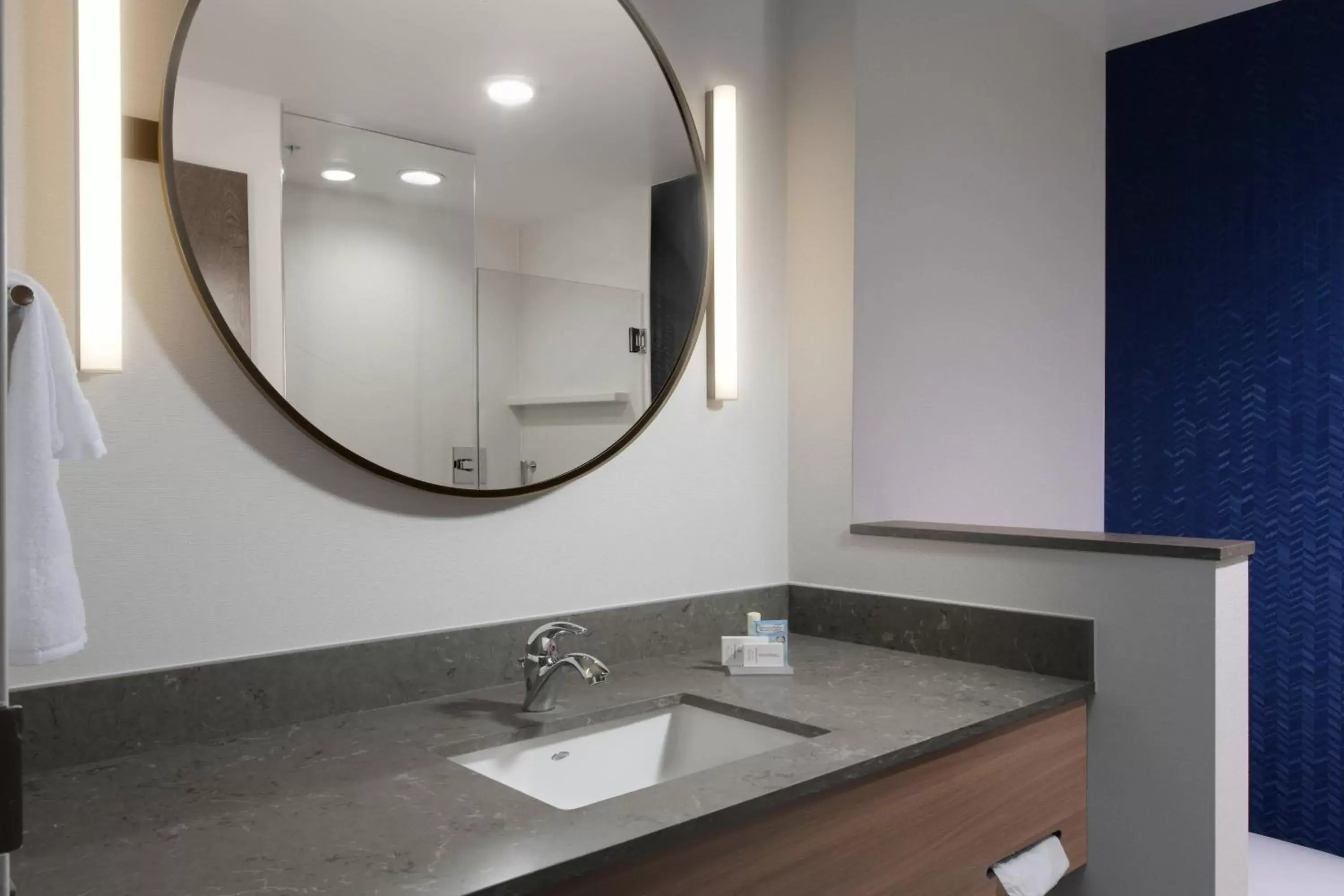 Bathroom in Fairfield Inn & Suites by Marriott El Dorado