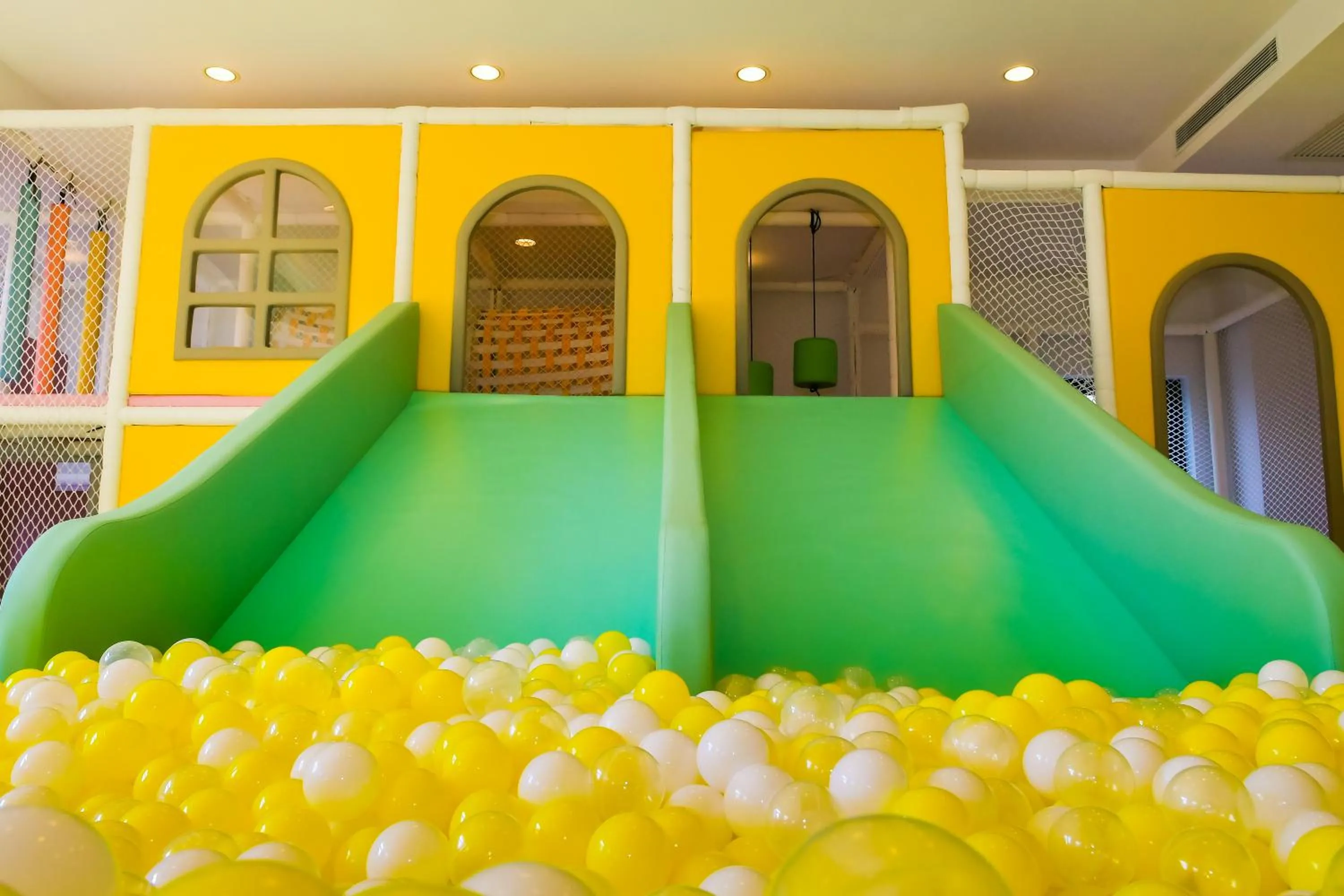 Kids's club in Xijiao State Guest Hotel