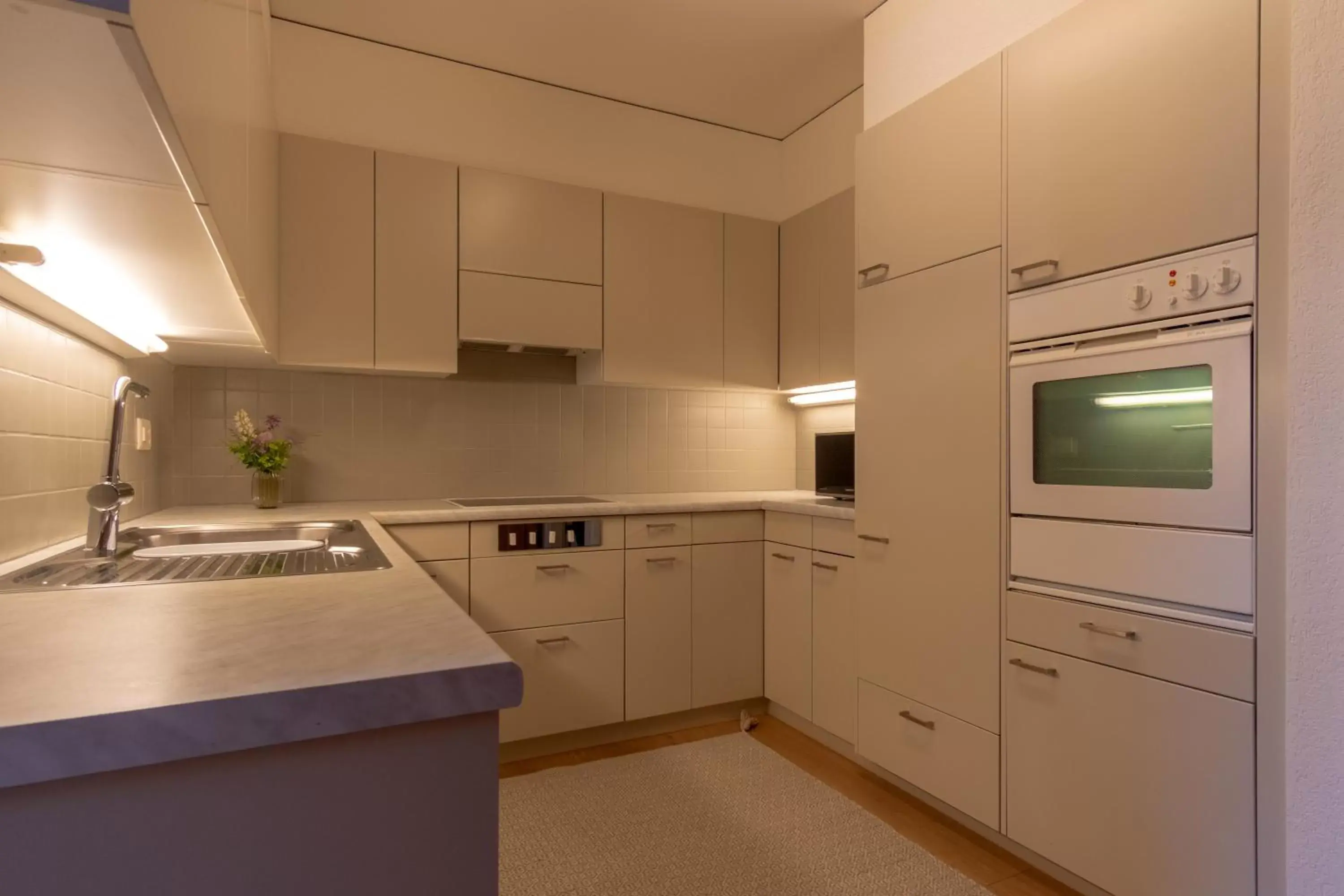 Kitchen or kitchenette, Kitchen/Kitchenette in Hotel Edelweiss