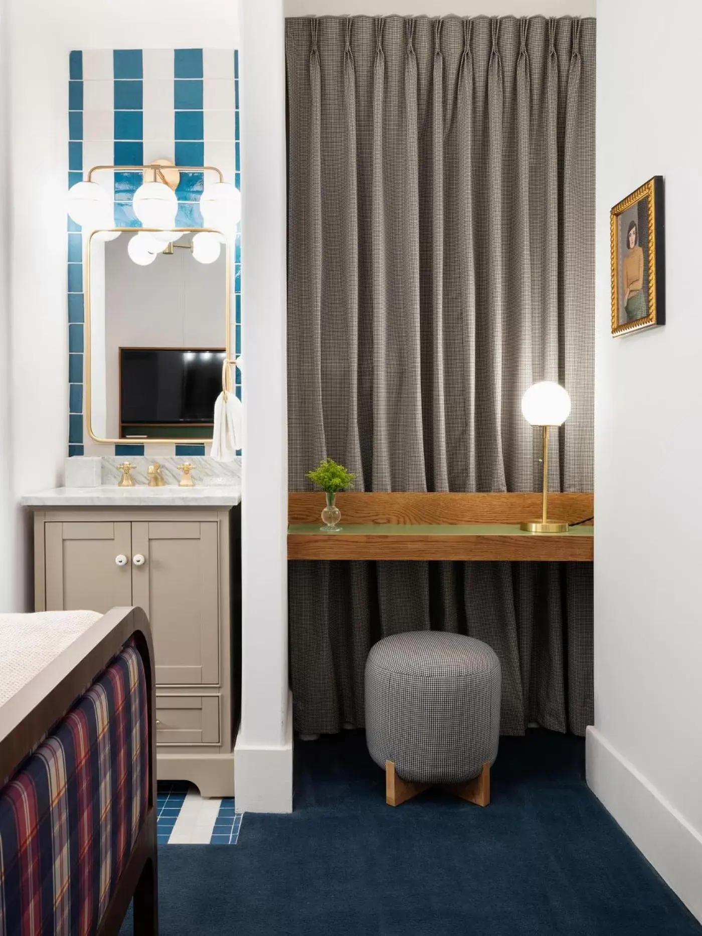 hair dresser, Seating Area in Palihotel San Diego