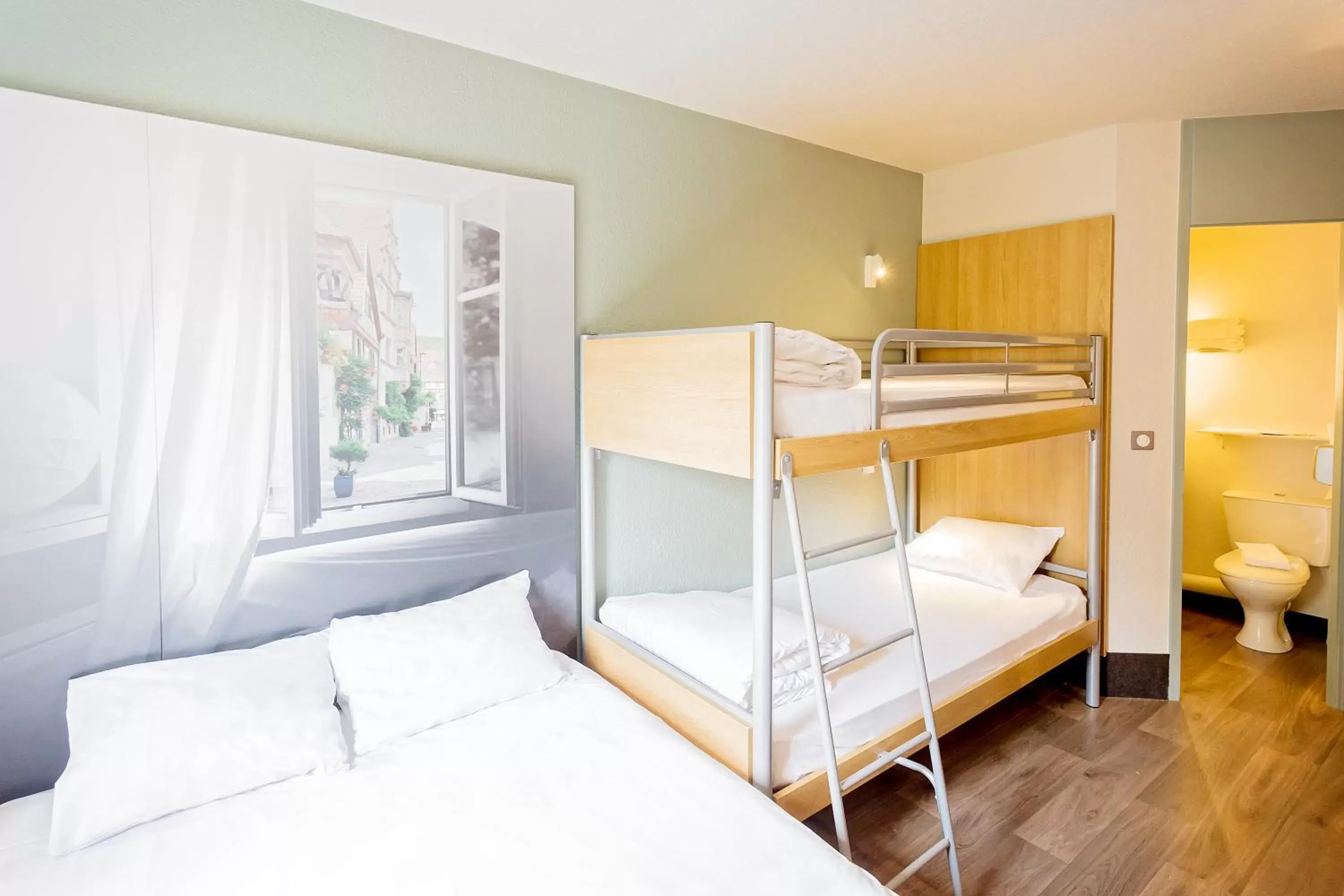 Bedroom, Bunk Bed in B&B HOTEL Villeneuve Loubet Plage