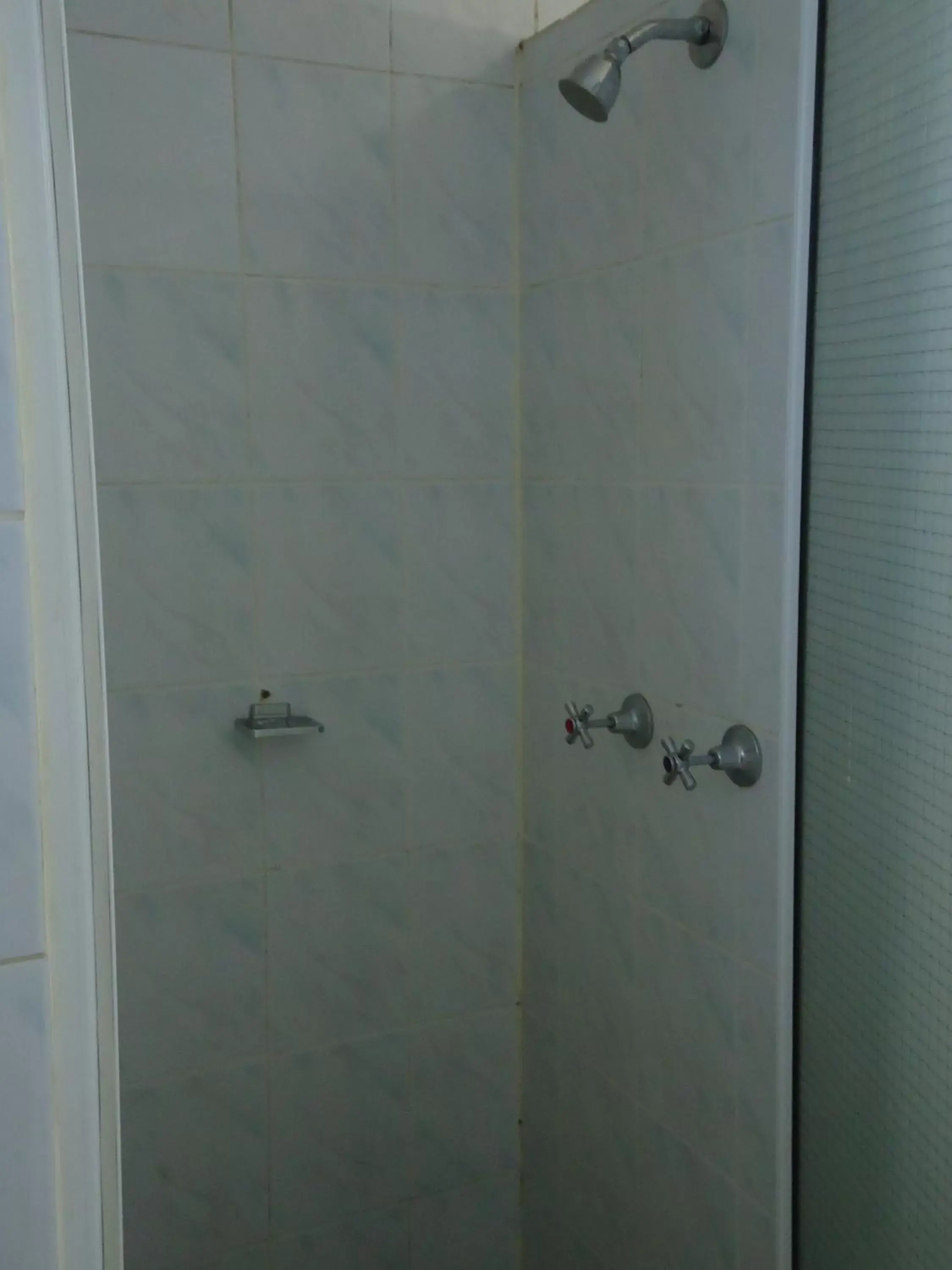 Bathroom in Bird Of Paradise Hotel Bathroom in Bird Of Paradise Hotel