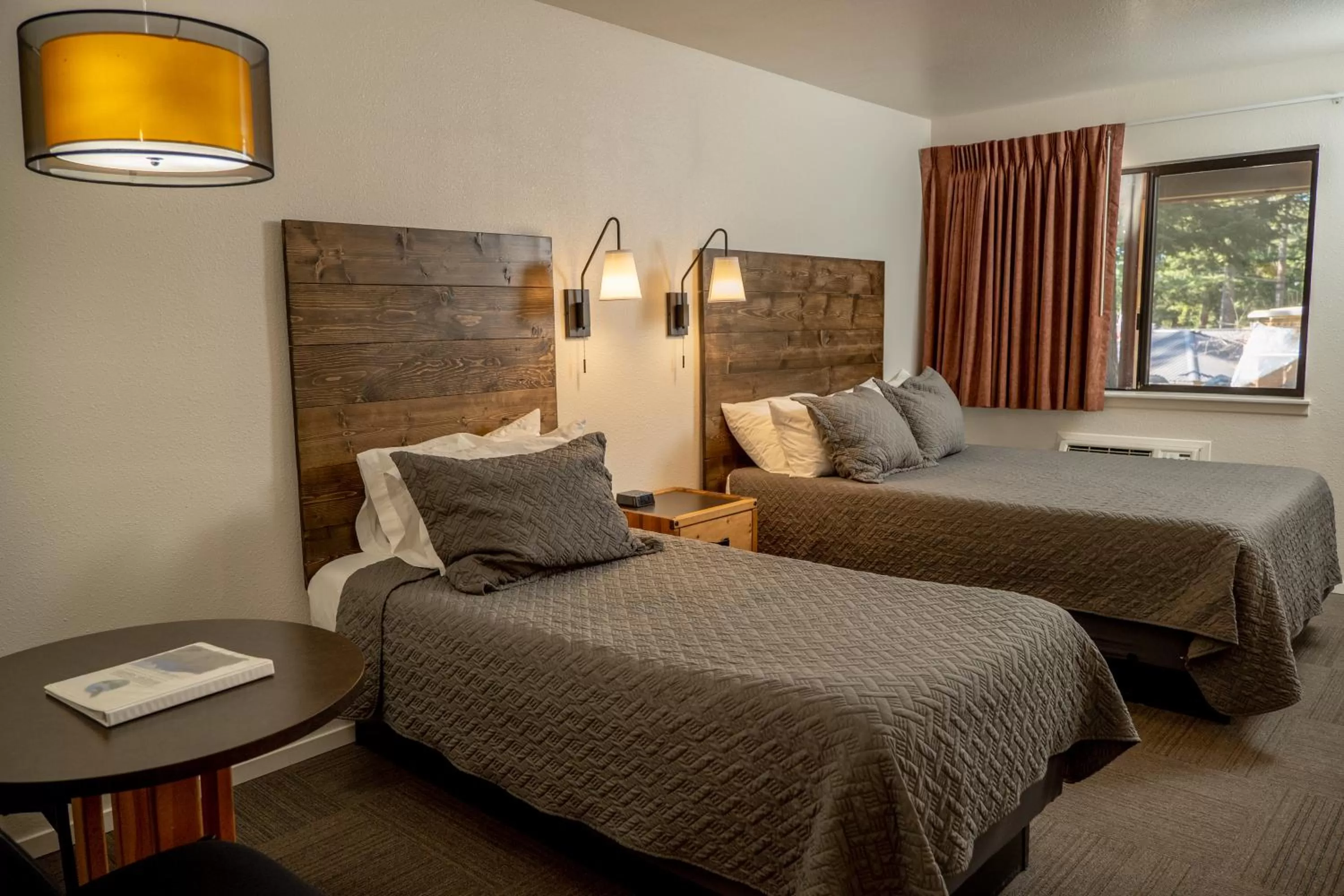 Bed in Eagle Cap Chalets