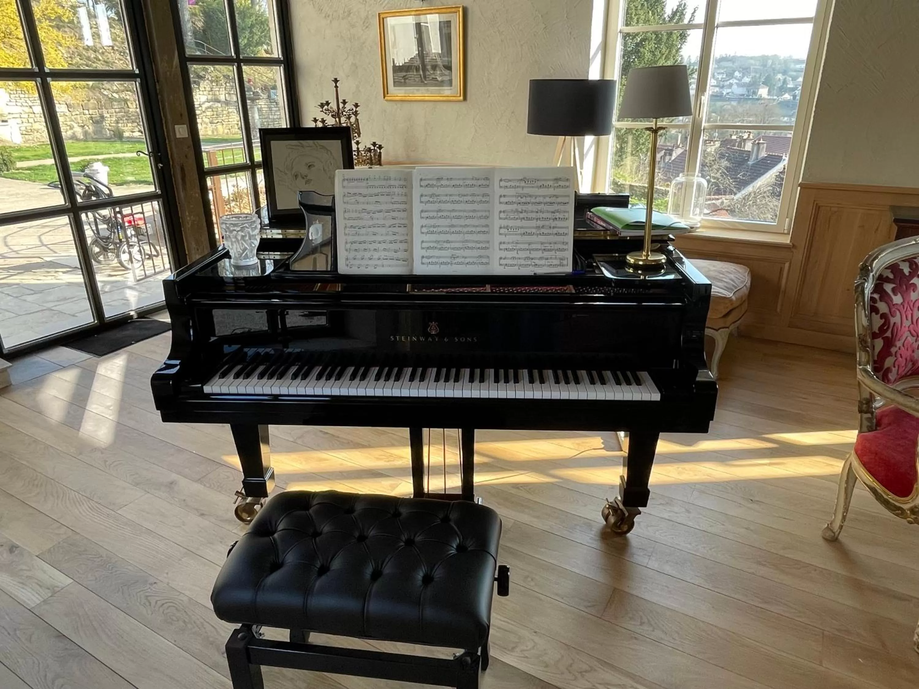 Lounge or bar in L'Orangerie