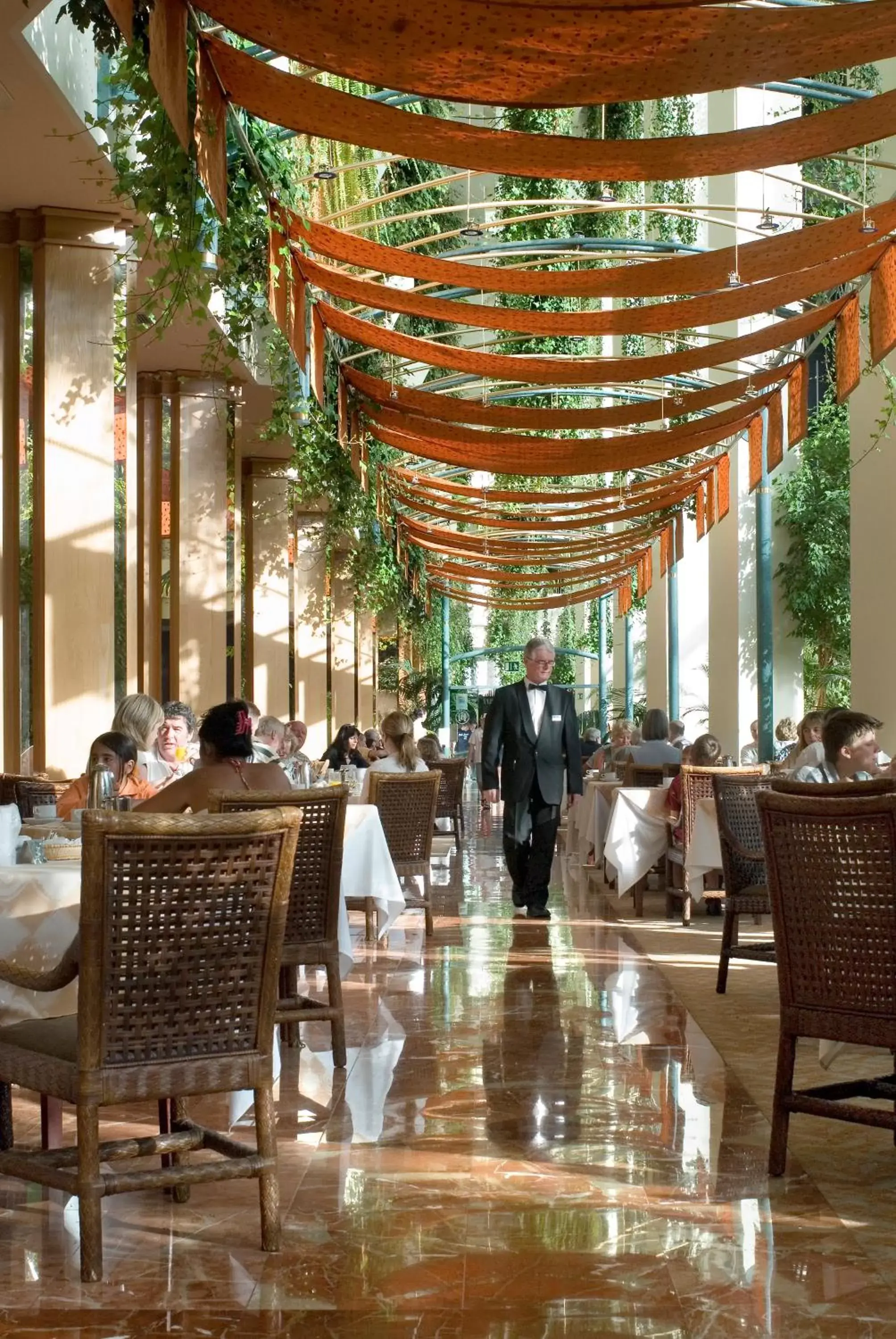 Restaurant/places to eat in Beatriz Costa & Spa Restaurant/places to eat in Beatriz Costa & Spa