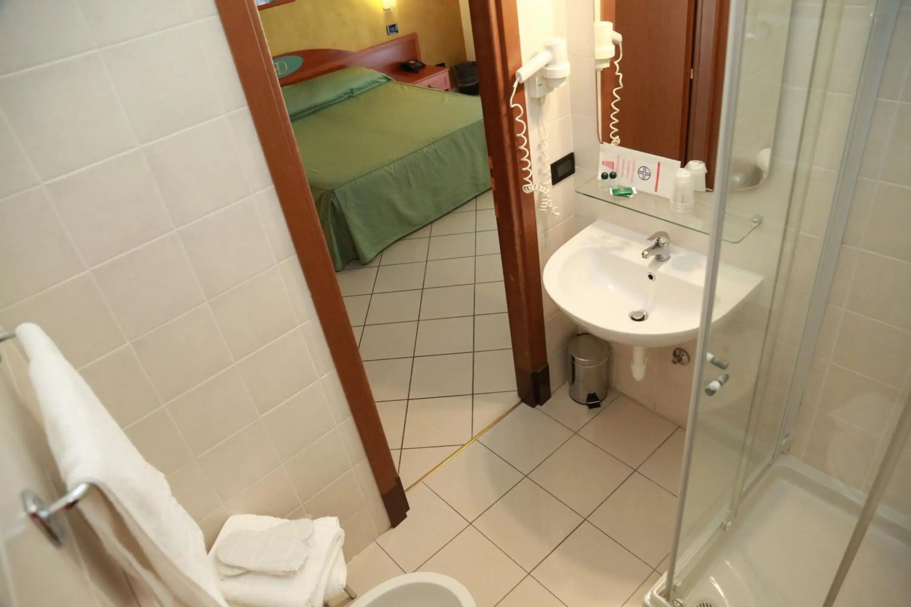 Photo of the whole room, Bathroom in Hotel Dor