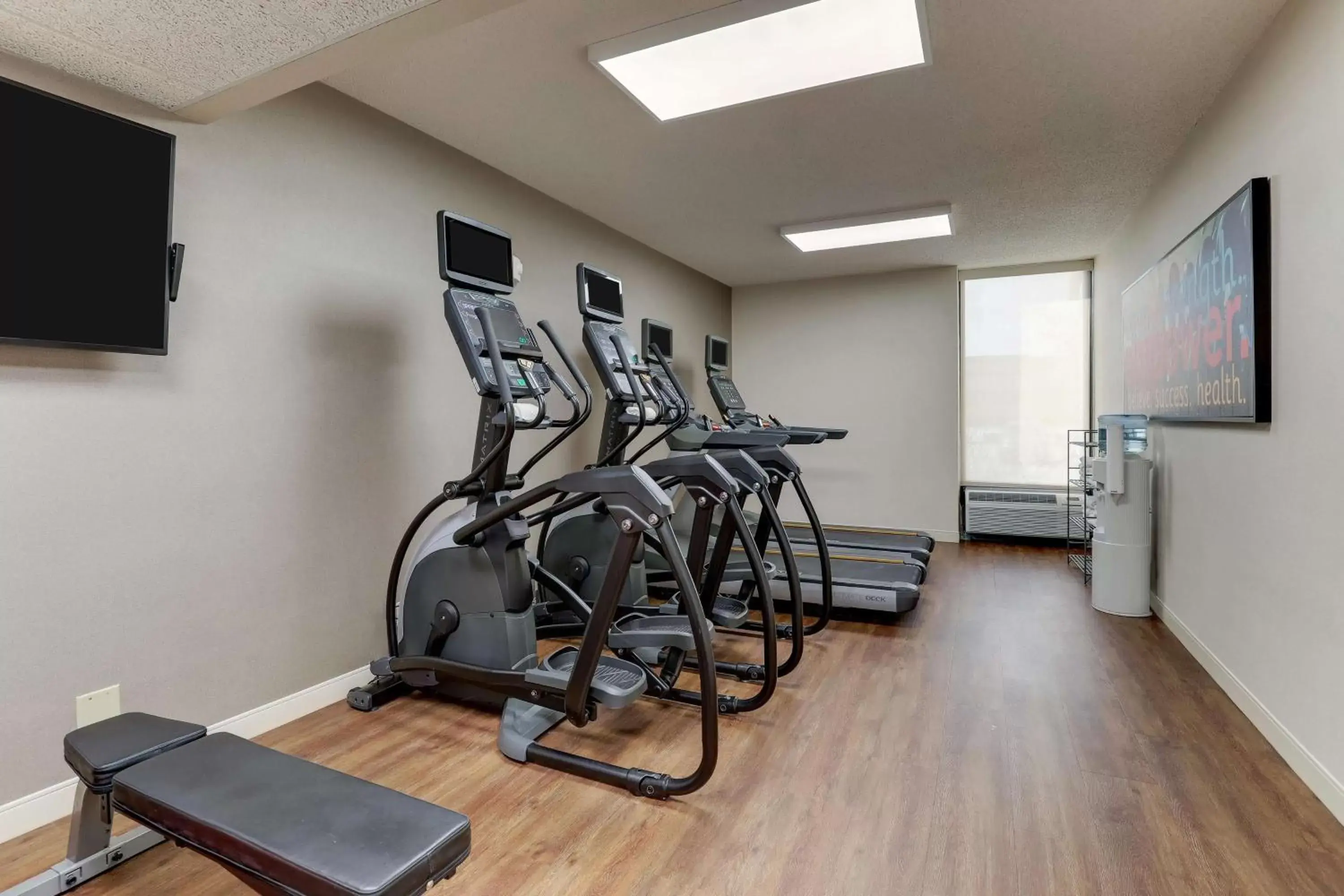 Fitness centre/facilities, Fitness Center/Facilities in Drury Inn & Suites St. Louis St. Peters