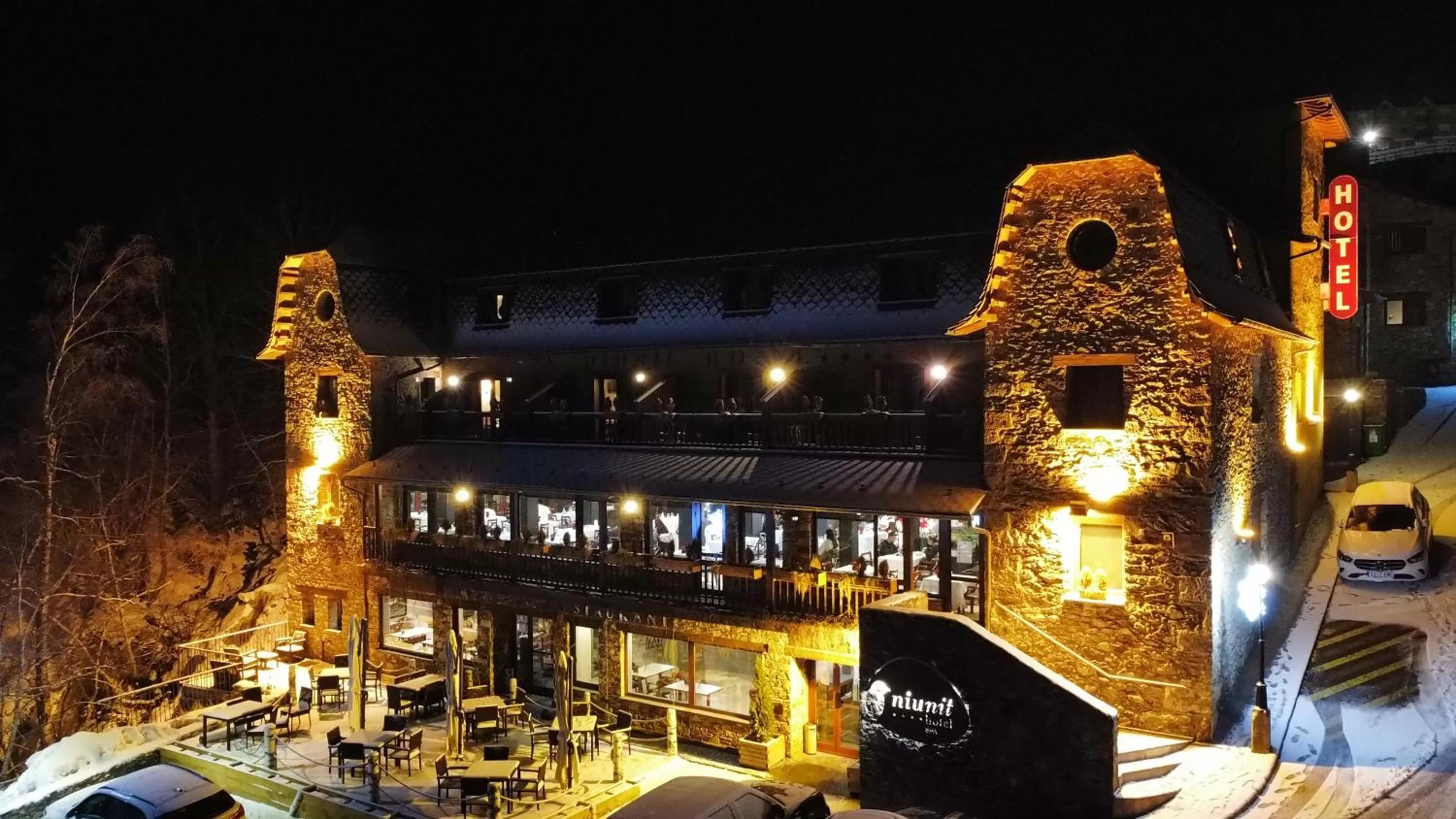 Property building in Hotel & SPA Niunit