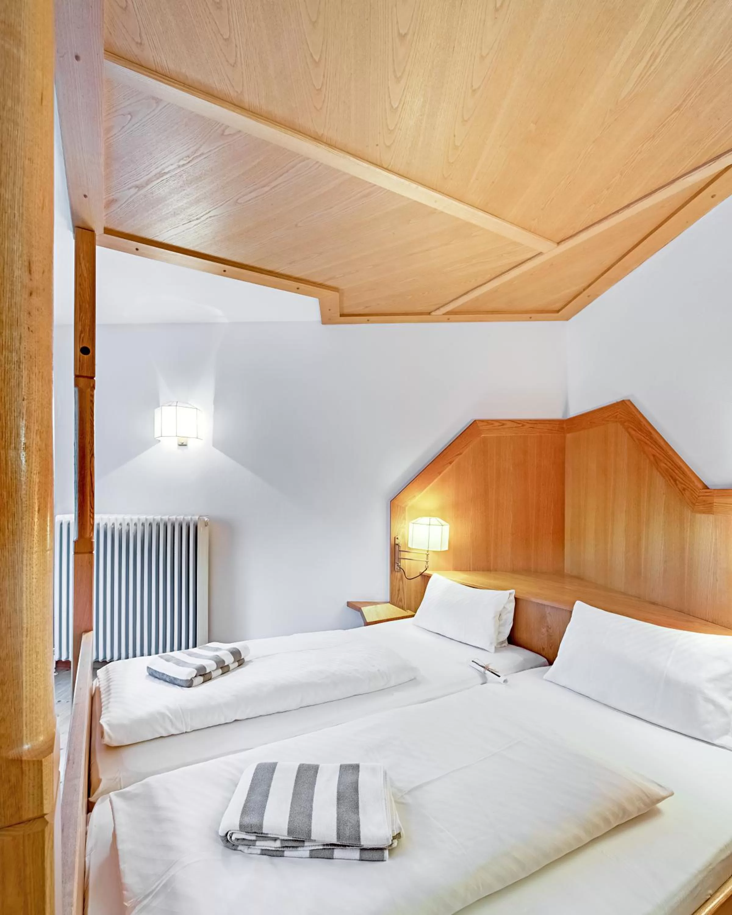 Photo of the whole room, Bed in Hotel Hinteregger