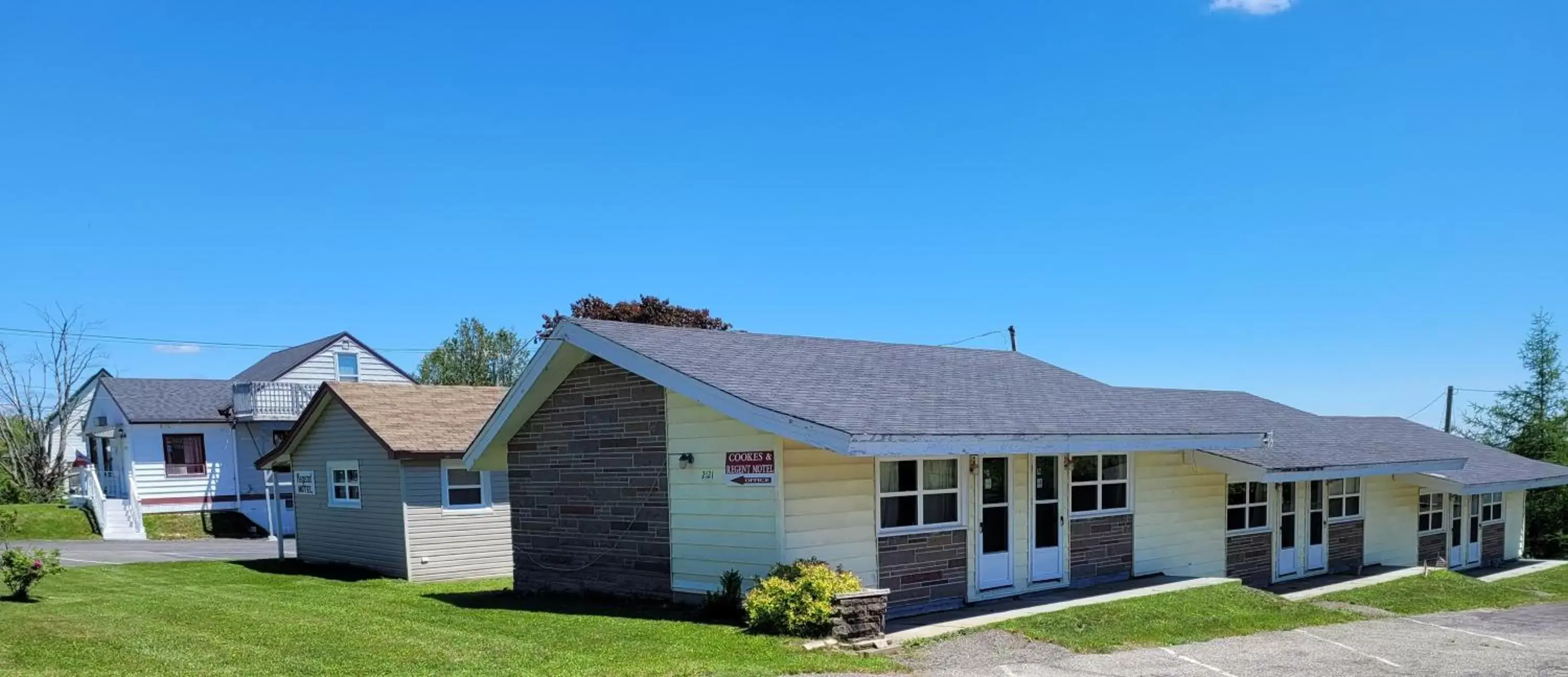 Property Building in Regent Motel