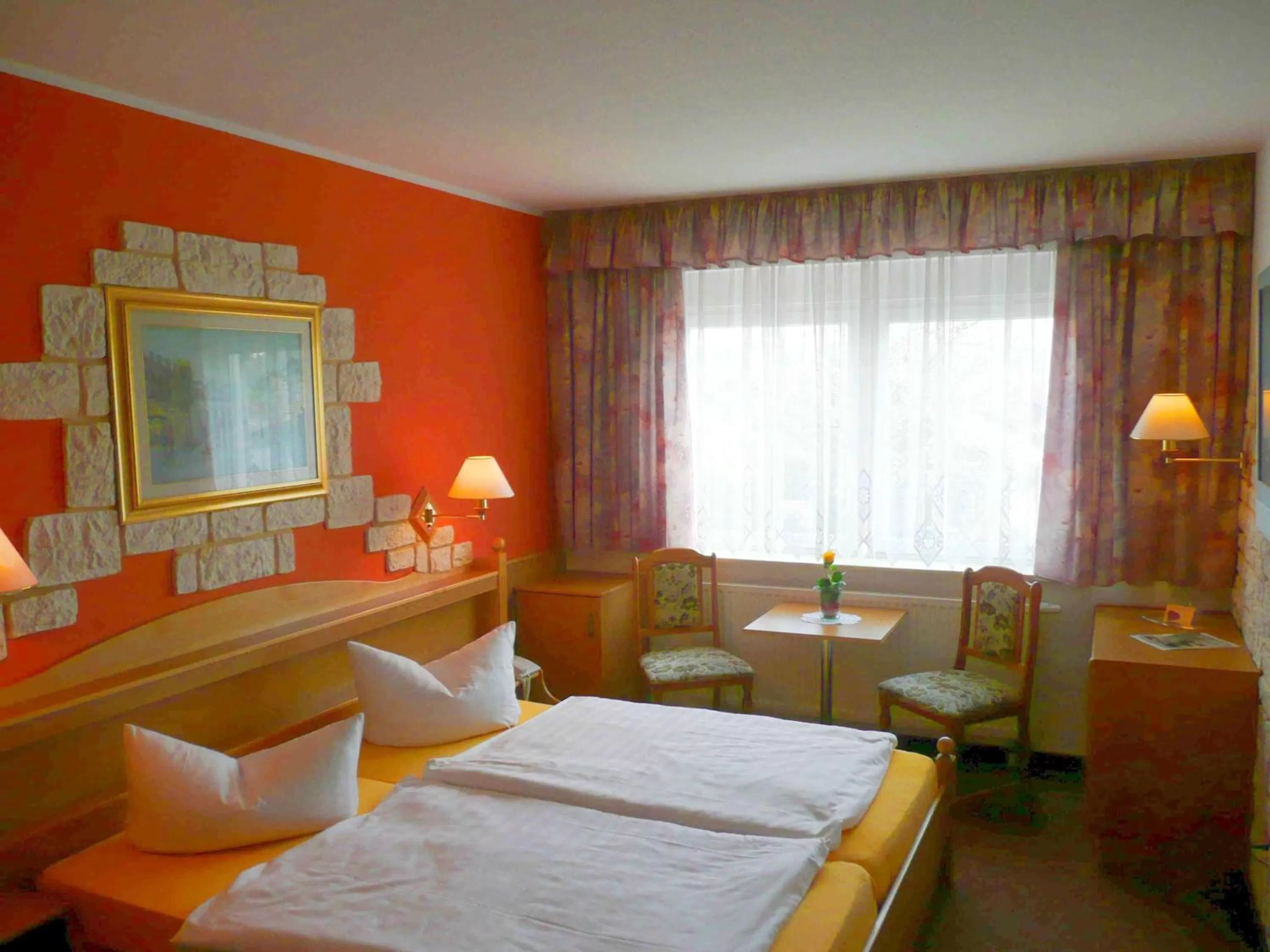 Photo of the whole room, Bed in Hotel Garden