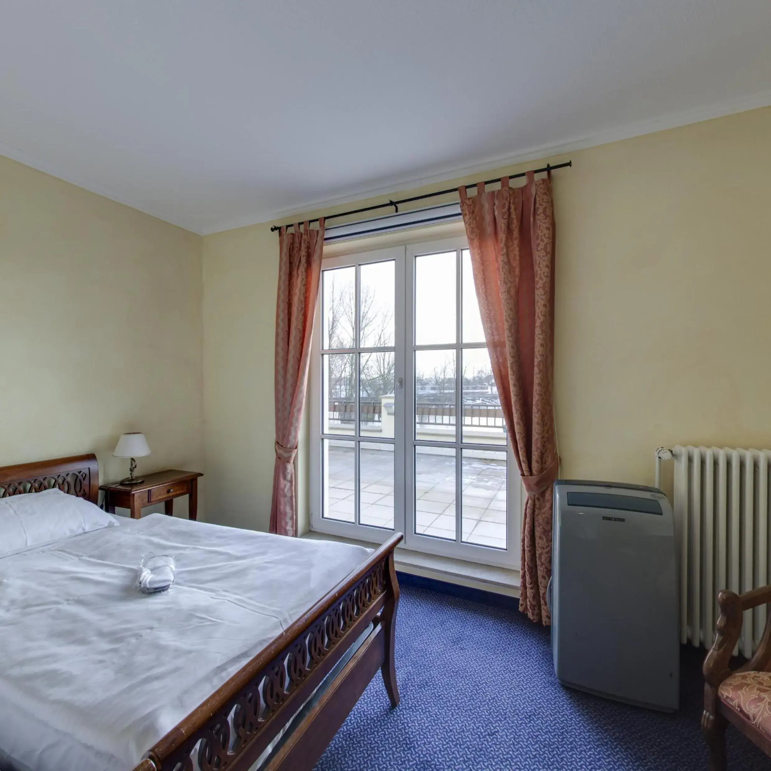 Bedroom, Bed in Hotel Landhaus Milser