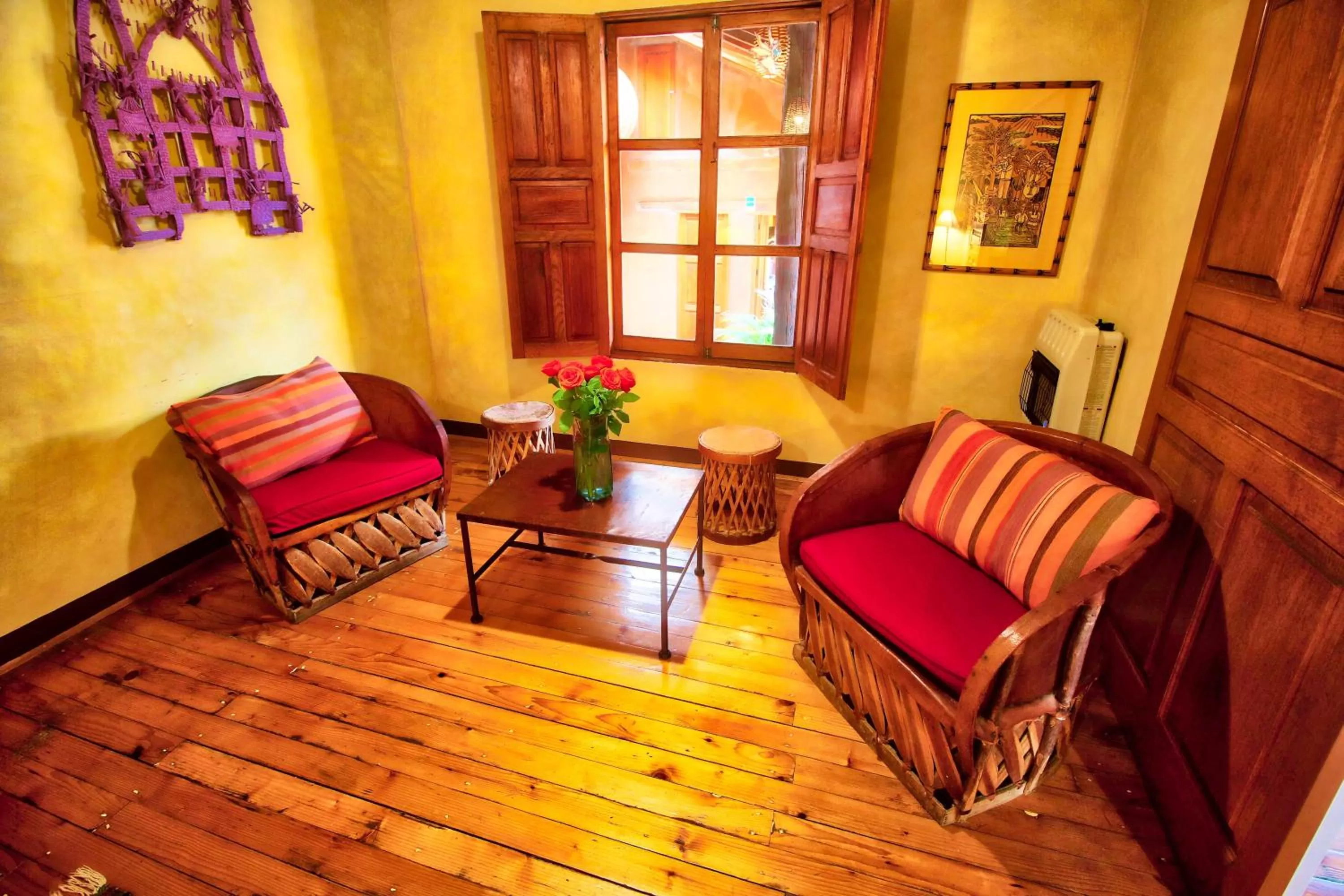 Seating area in Hotel Casa Encantada