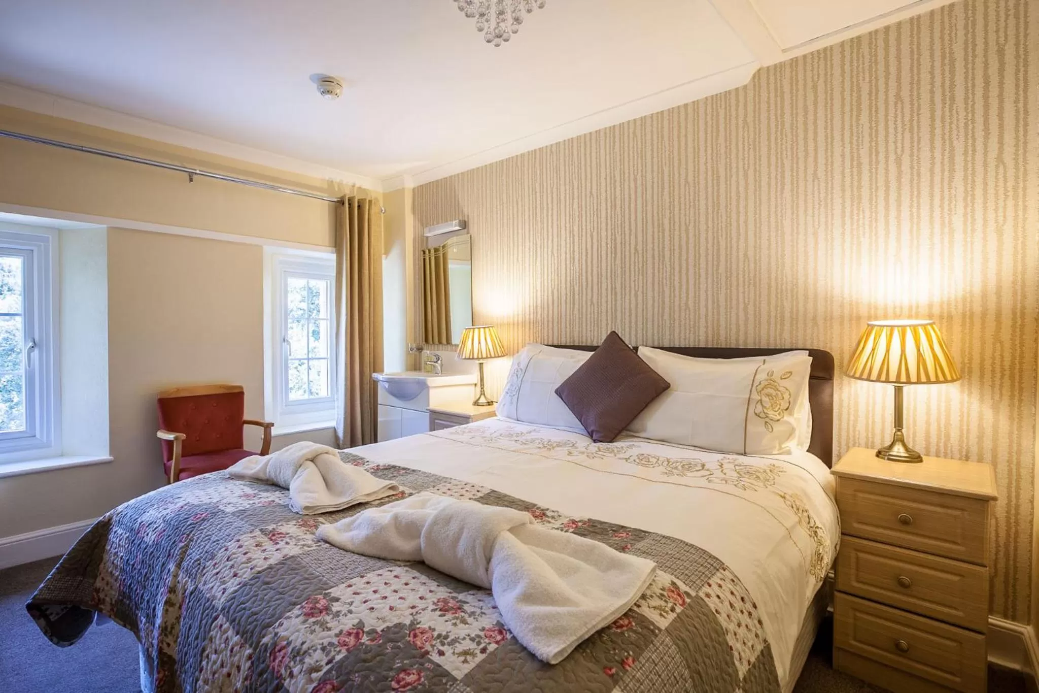 Bed in The Hotel Balmoral - Just for Adults