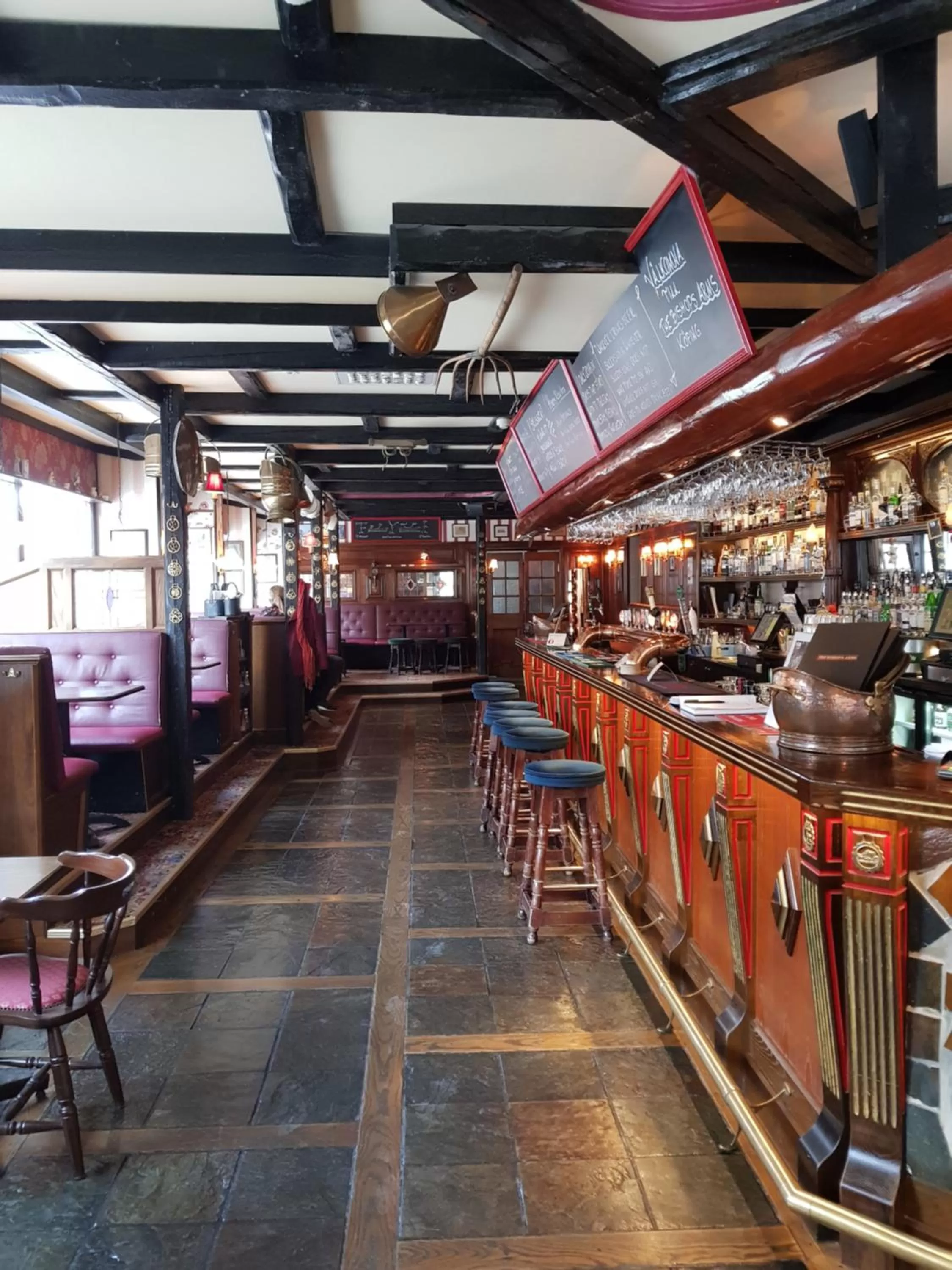 Restaurant/places to eat in Hotel Bishops Arms Köping