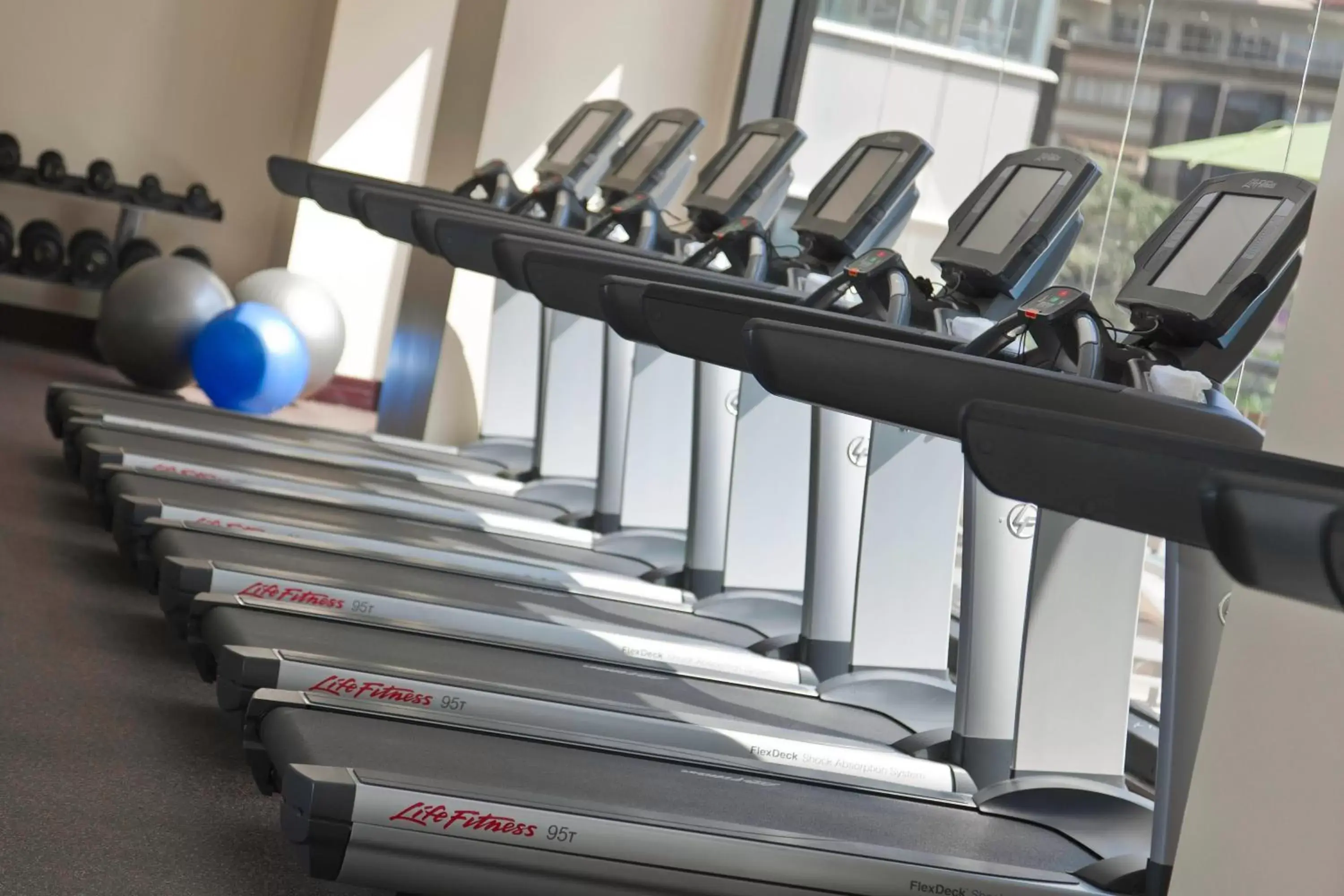 Fitness centre/facilities, Fitness Center/Facilities in Renaissance Caracas La Castellana Hotel