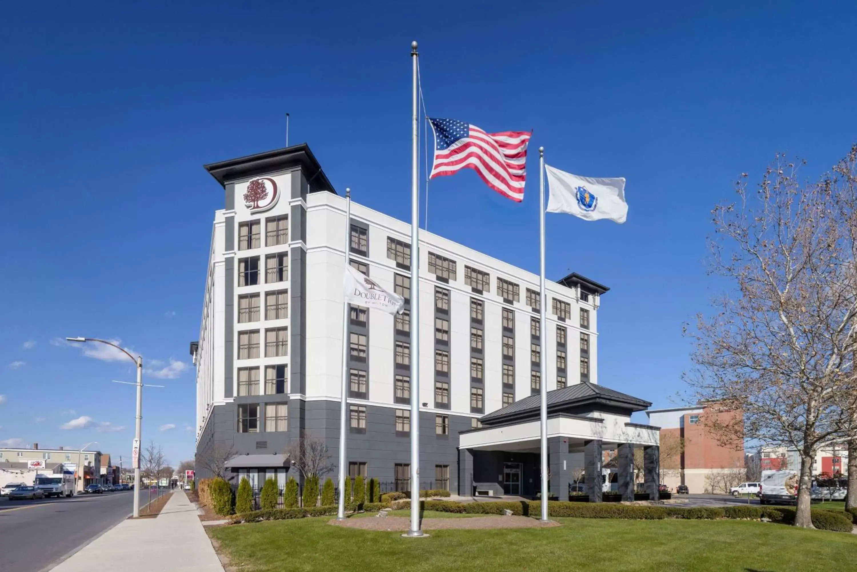 Property Building in DoubleTree by Hilton Boston Logan Airport Chelsea