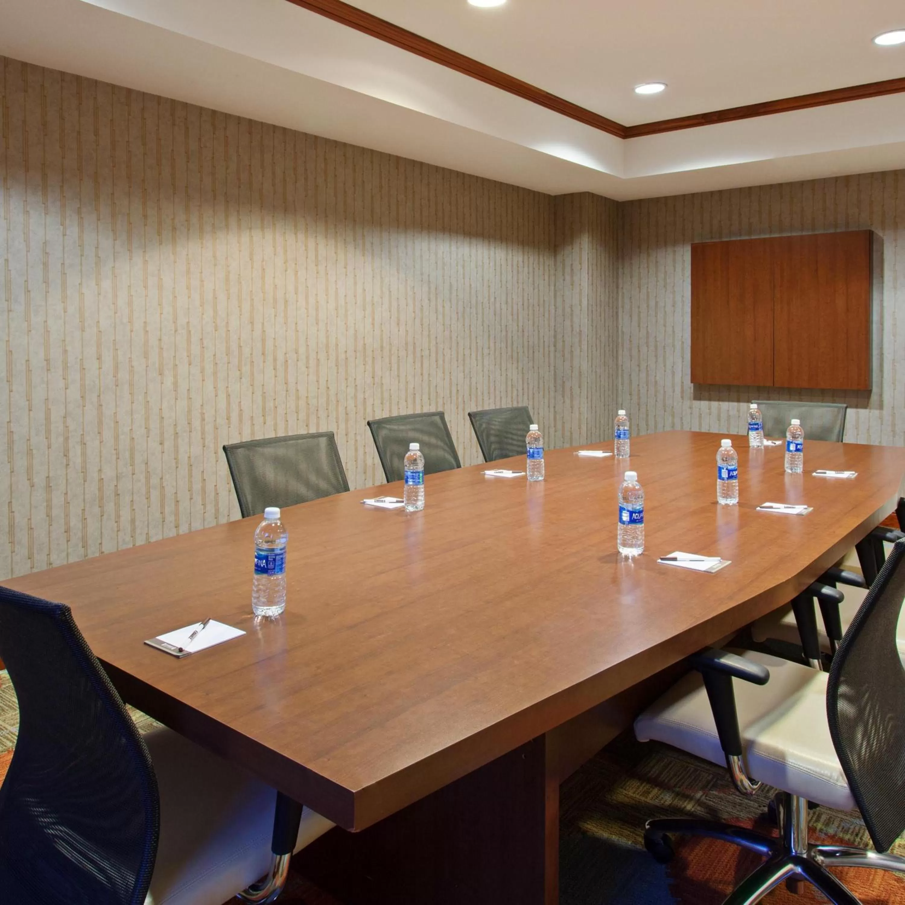 Meeting/conference room in Staybridge Suites Fairfield Napa Valley Area by IHG