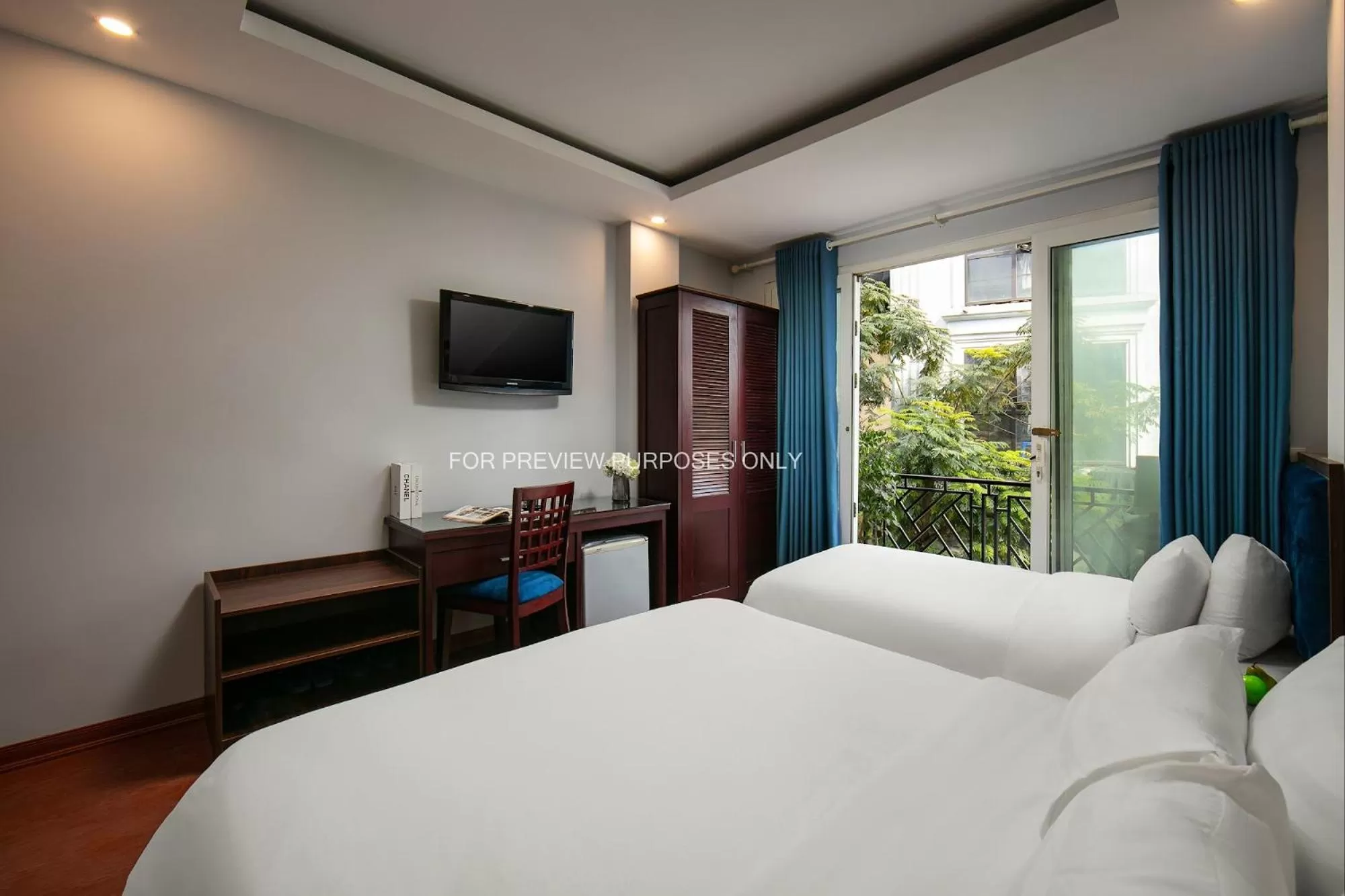 Photo of the whole room, Bed in Cristina Center Hotel & Spa