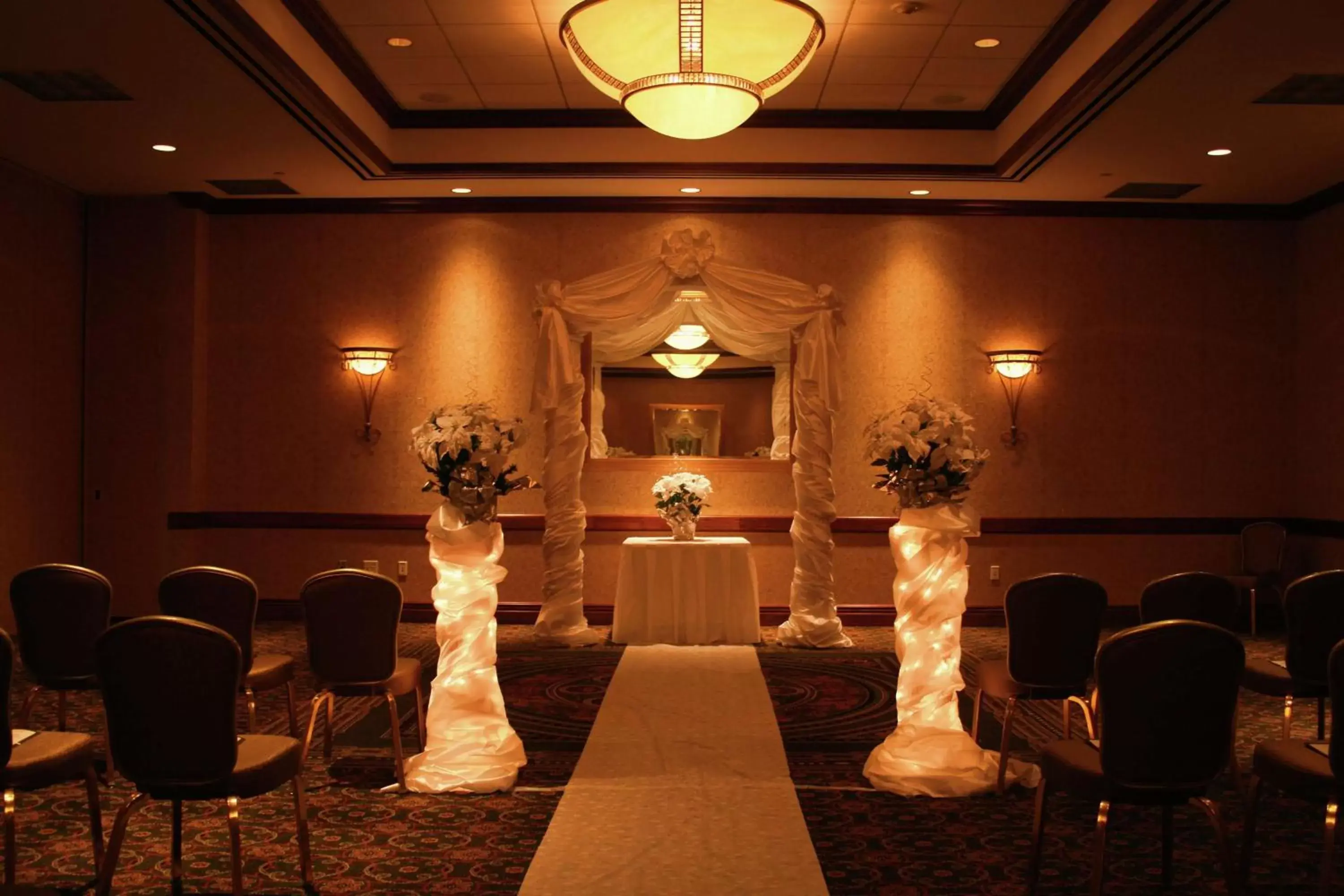 Meeting/conference room, Banquet Facilities in Hilton Garden Inn Milwaukee Northwest Conference Center