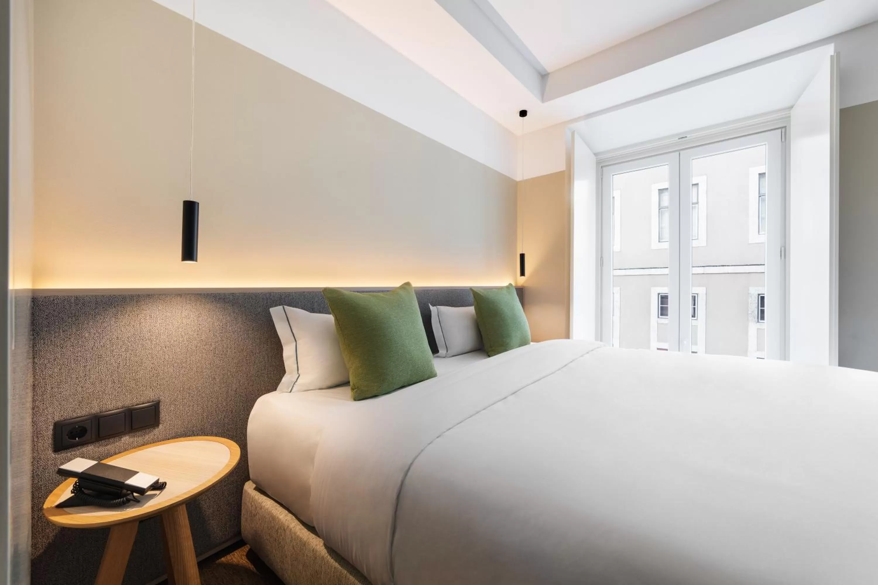 Studio (4 Adults) in OnJ S. Lazaro Lisboa