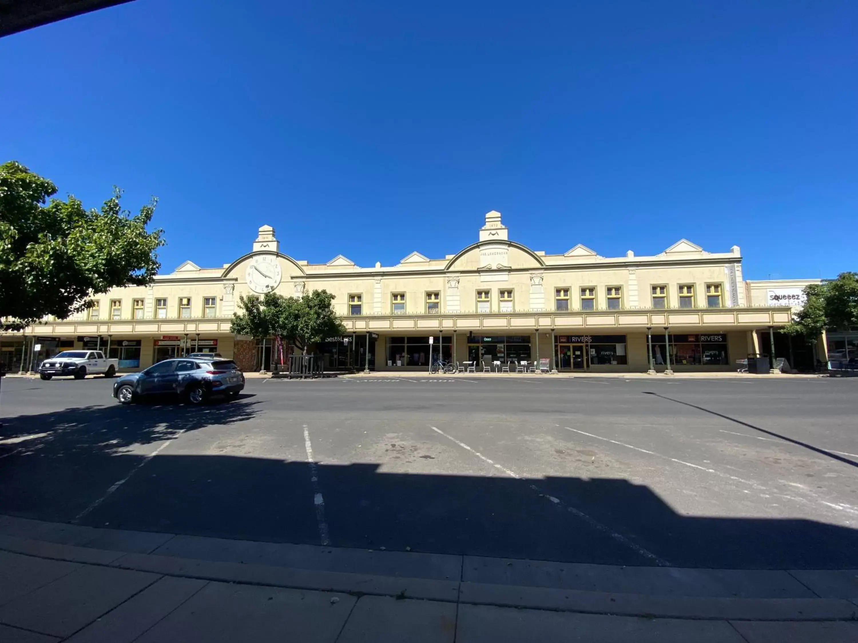 Neighbourhood, Property Building in Central Motel Mudgee