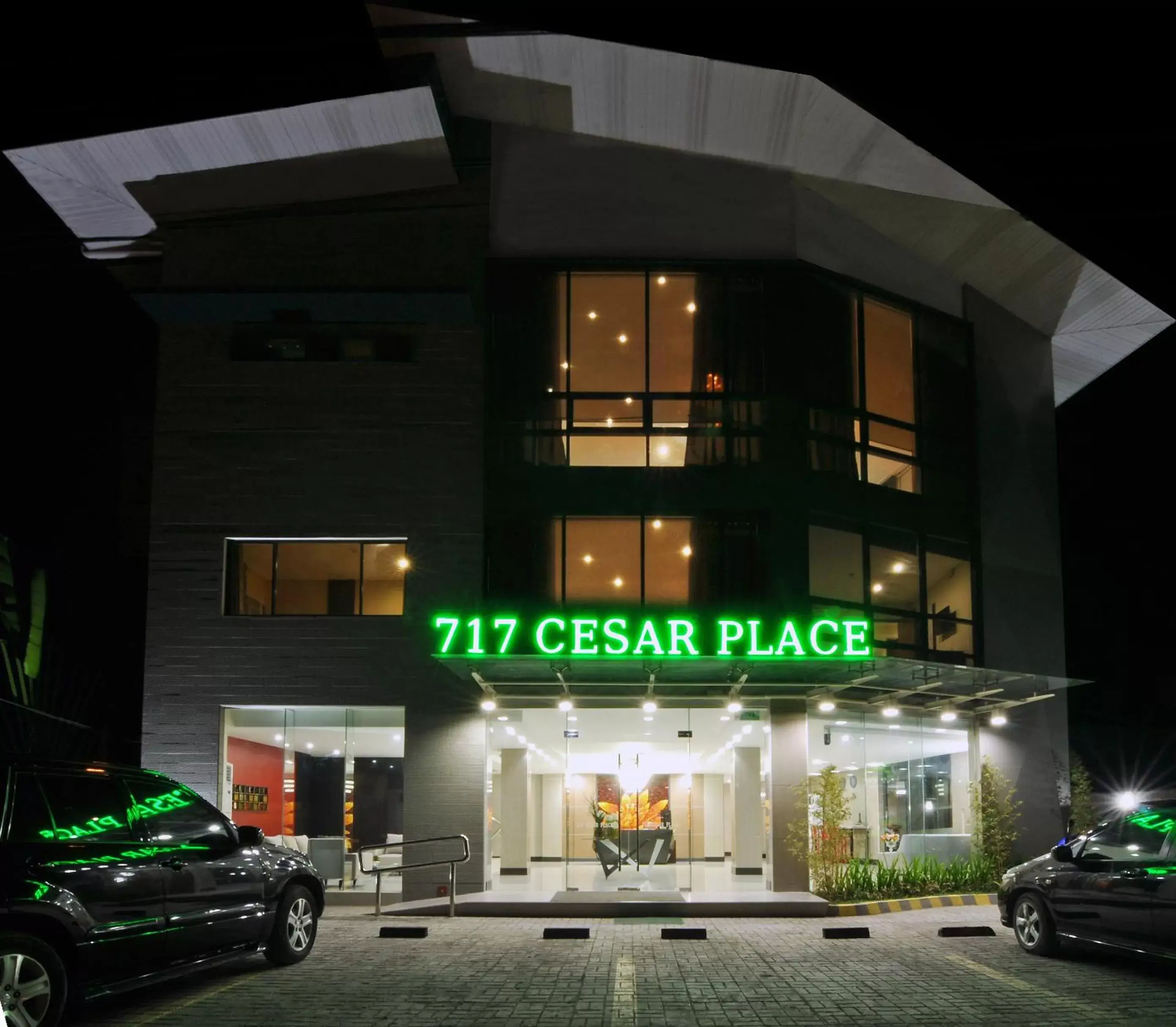 Facade/entrance, Property Building in 717 Cesar Place Hotel