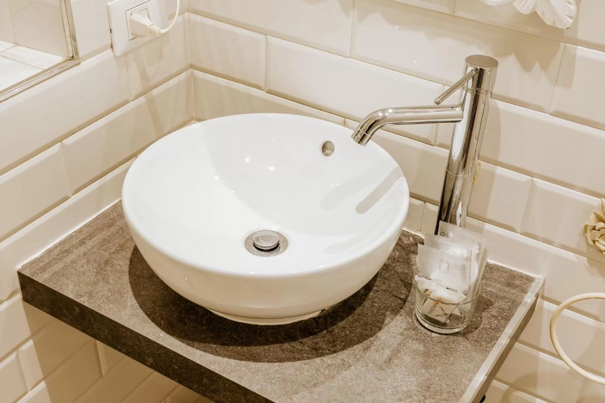 Bathroom in Vatican Boutique inn