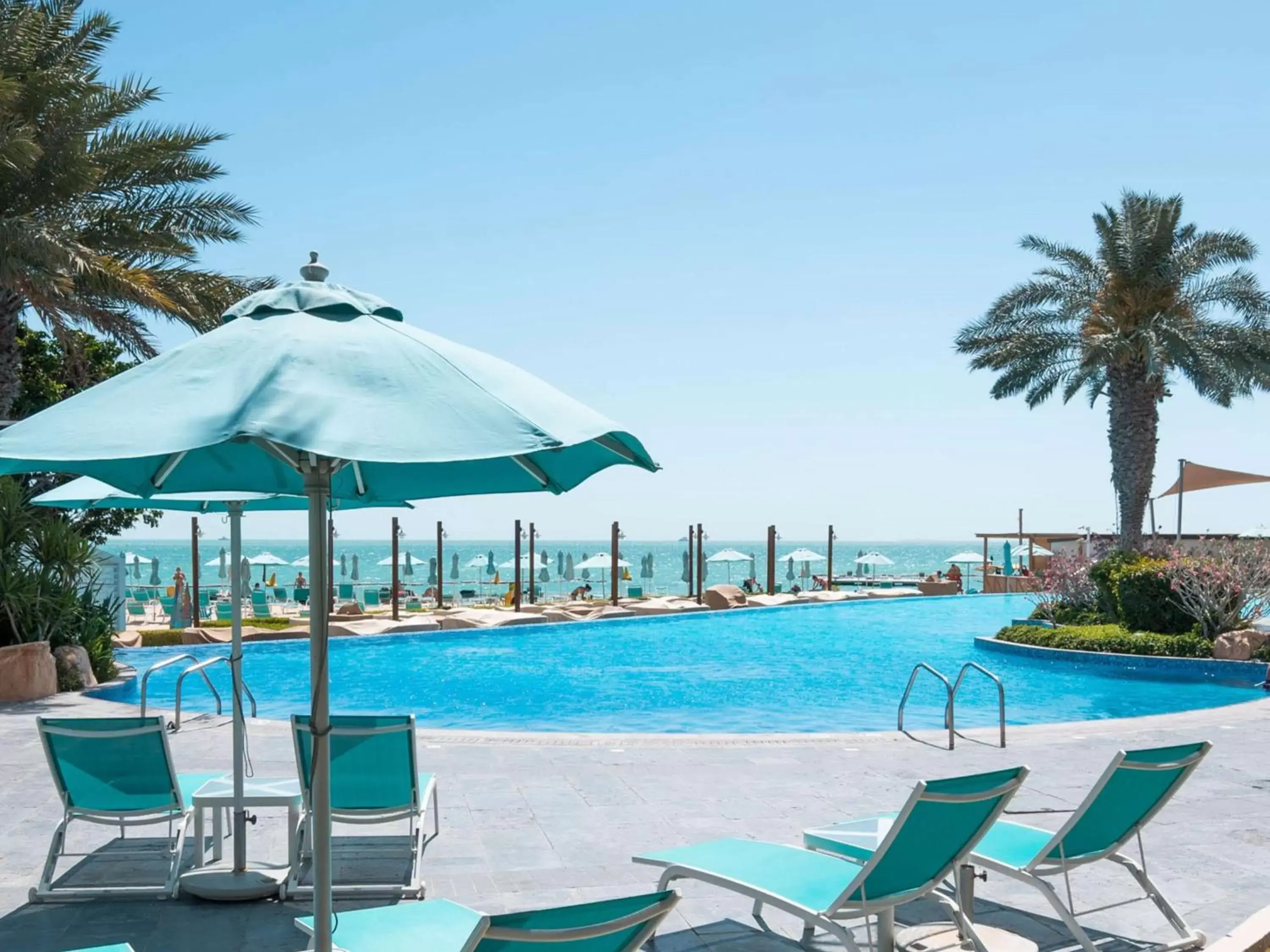 Pool view, Swimming Pool in Hilton Doha