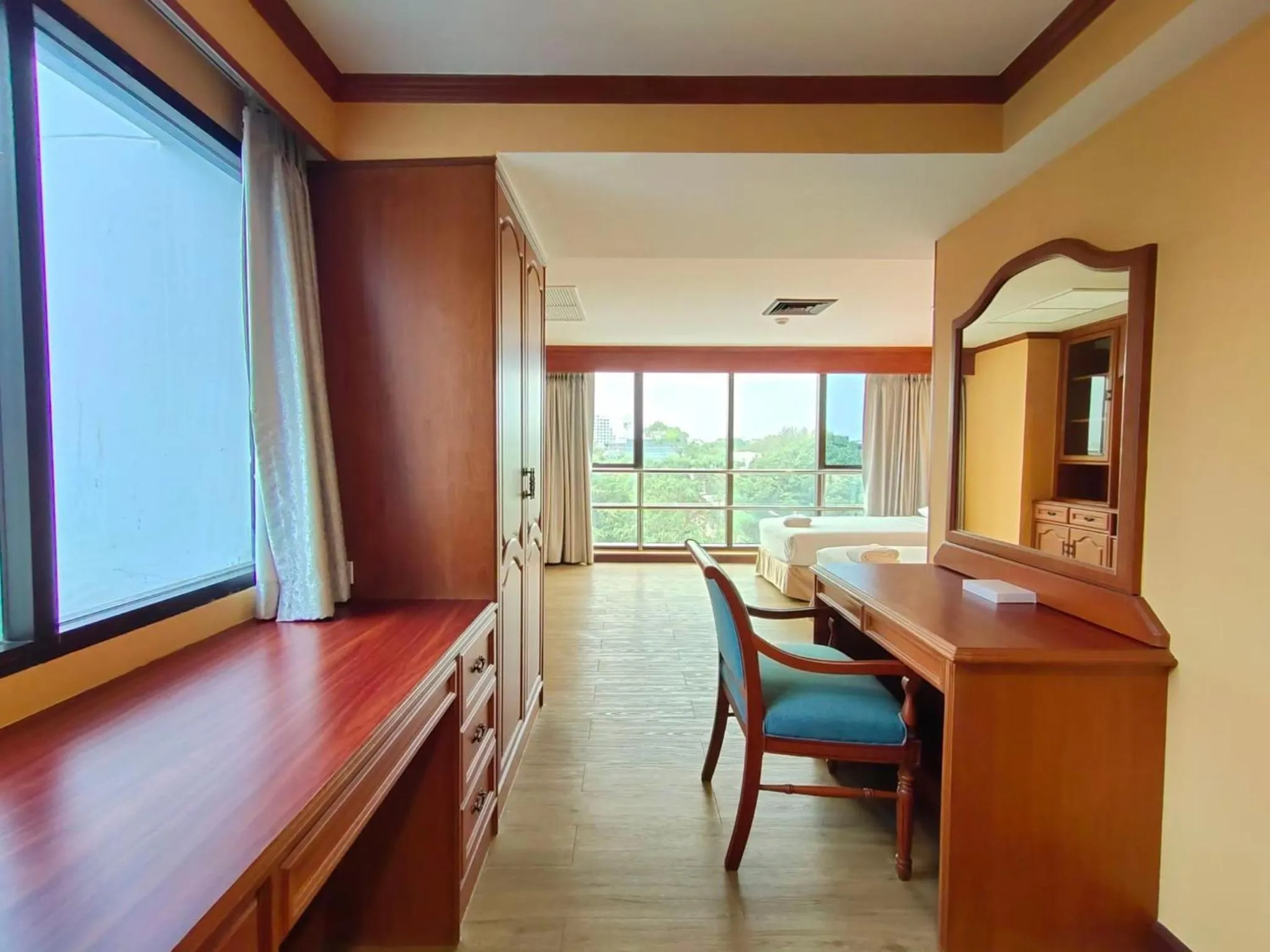 Ebina House - SHA Extra Plus