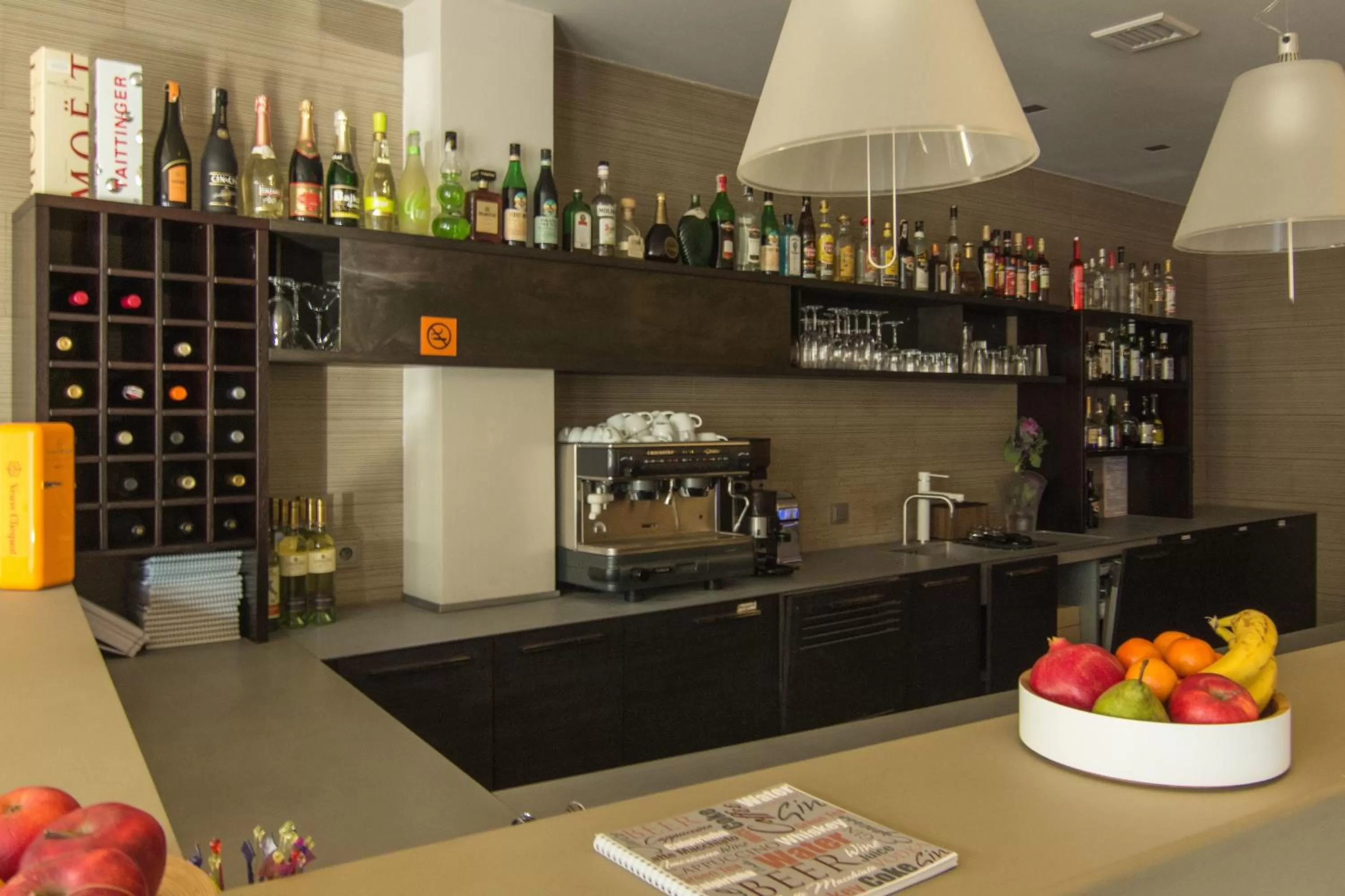 Lounge or bar in Villa Pica Paca - Old Town