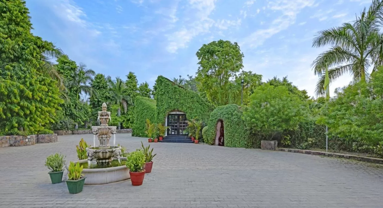 Facade/entrance in The Fern Ranthambore Forest Resort Rajasthan