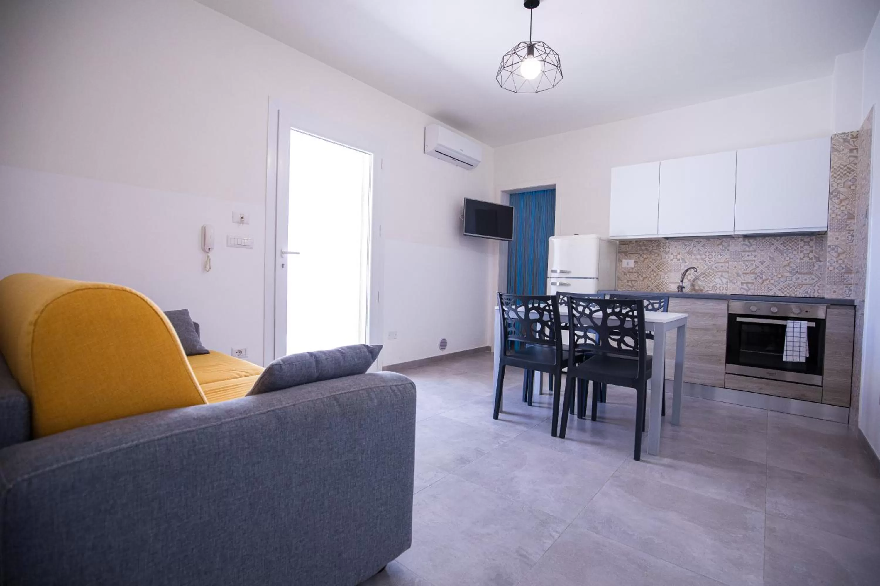 Kitchen or kitchenette in Donnosanto Residence Pantanagianni