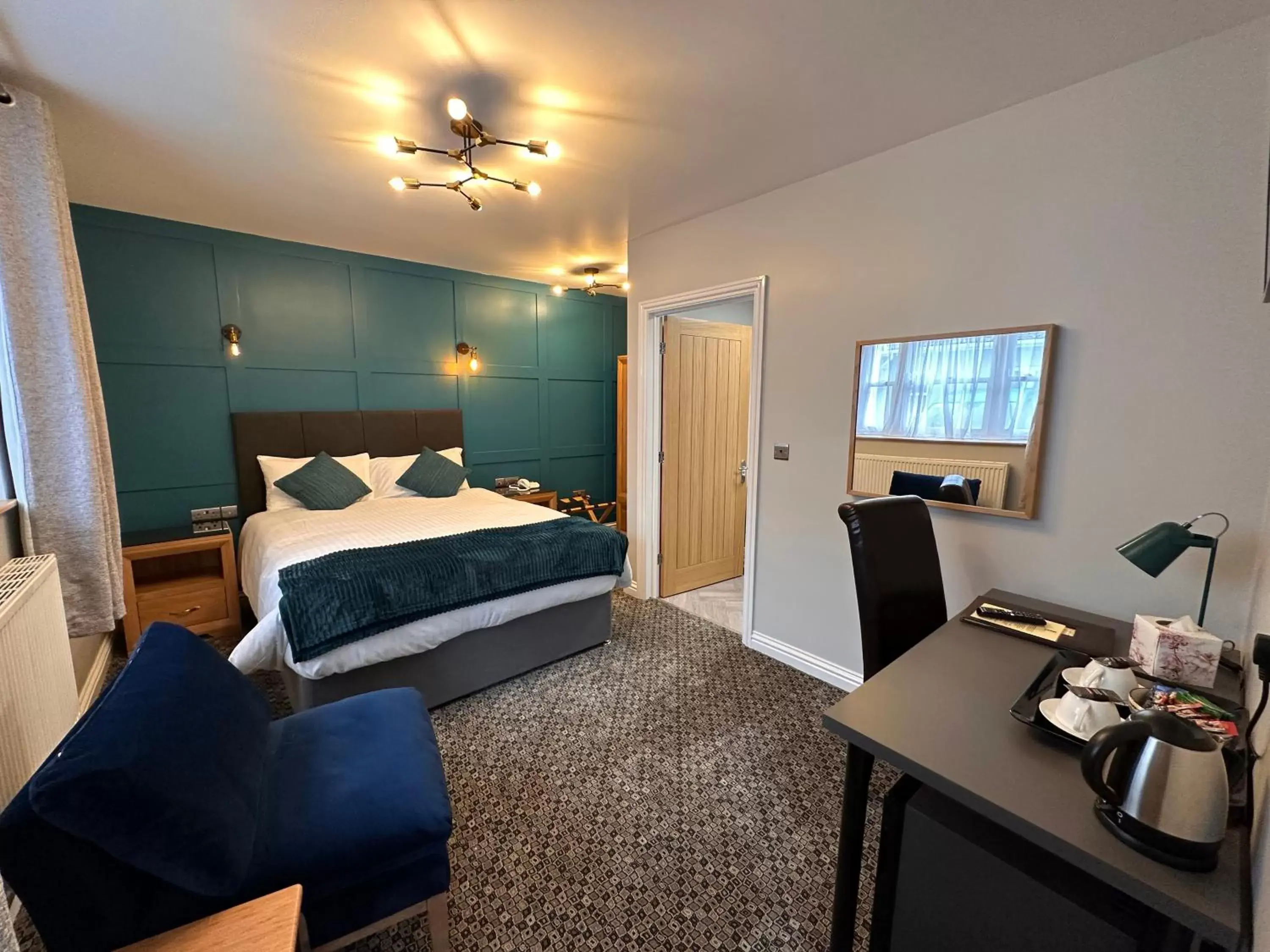 Bedroom, Bed in Spilman Hotel