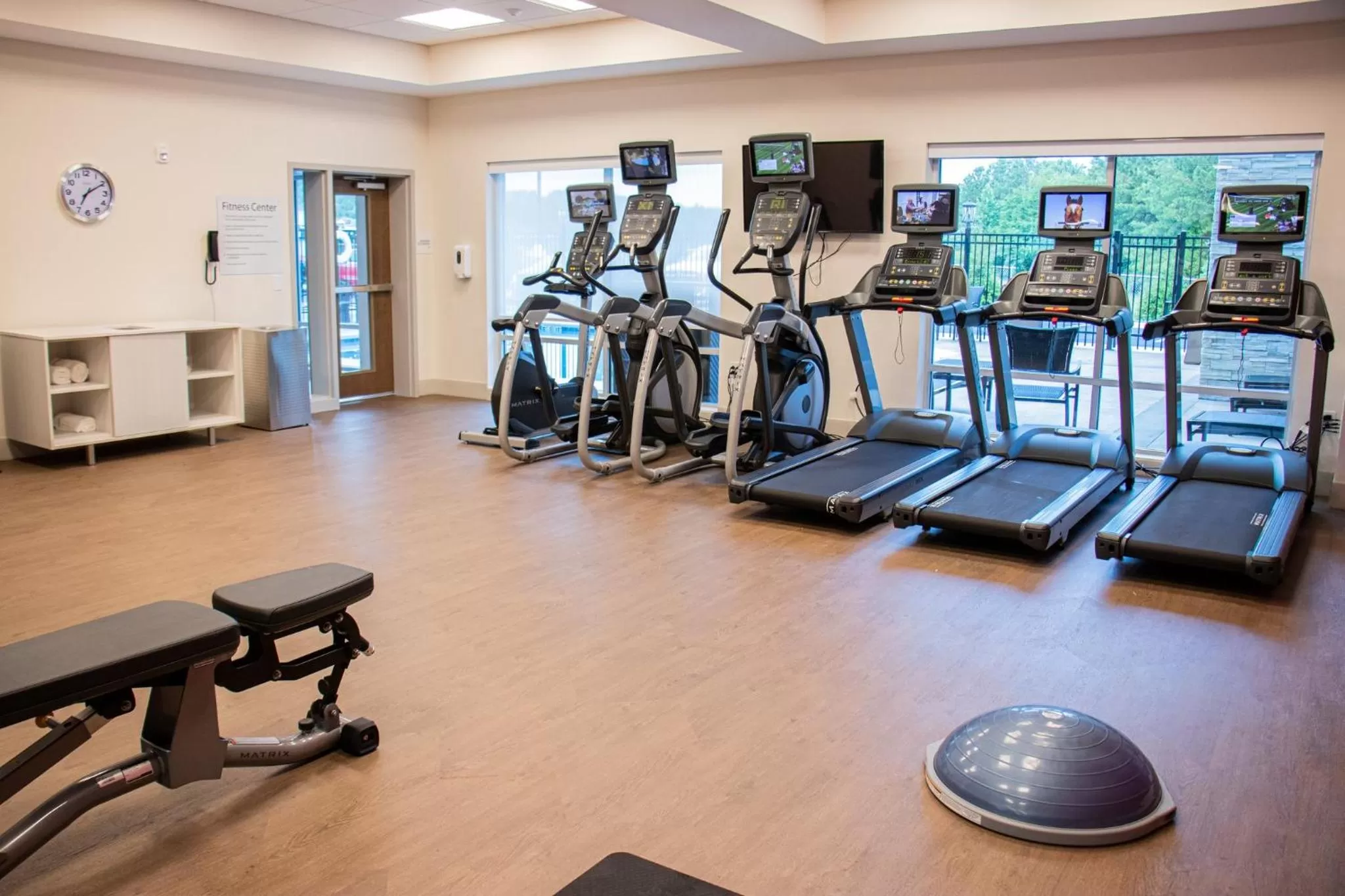 Spa and wellness centre/facilities in Holiday Inn Express & Suites Tuscaloosa East by IHG