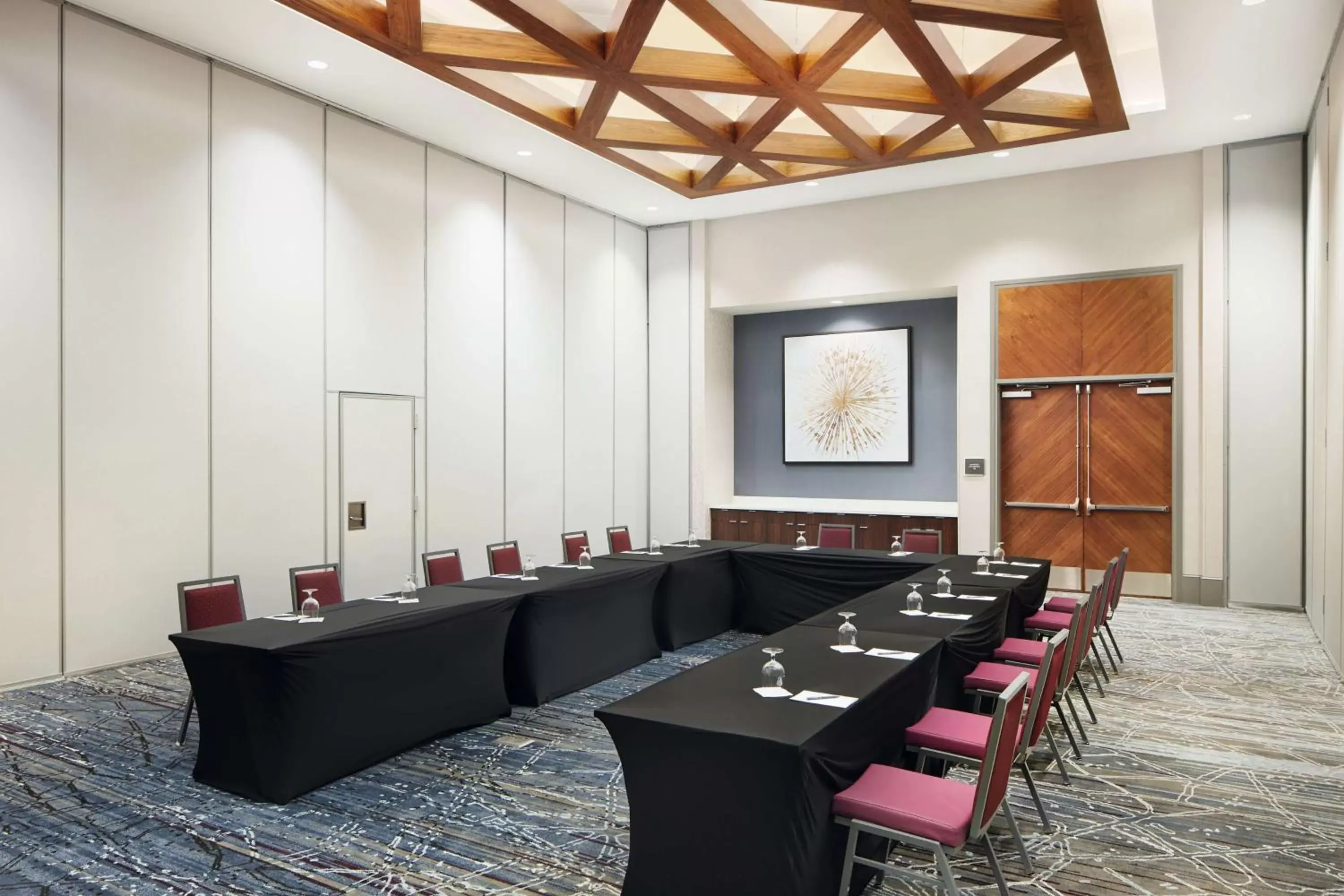 Meeting/conference room, Business Area/Conference Room in Embassy Suites By Hilton Atlanta Airport North