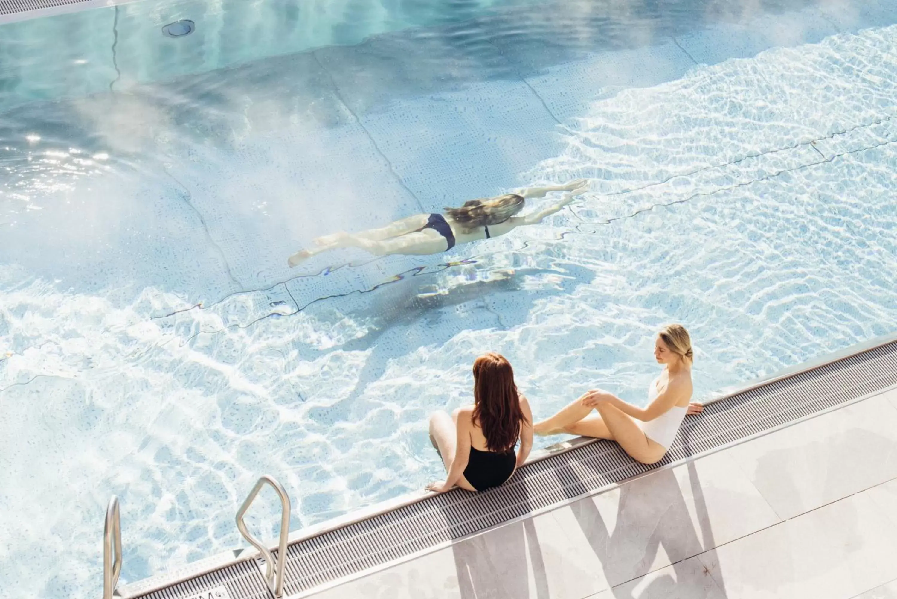 Pool view, Swimming Pool in Hotel Habicher Hof 4-Sterne-Superior