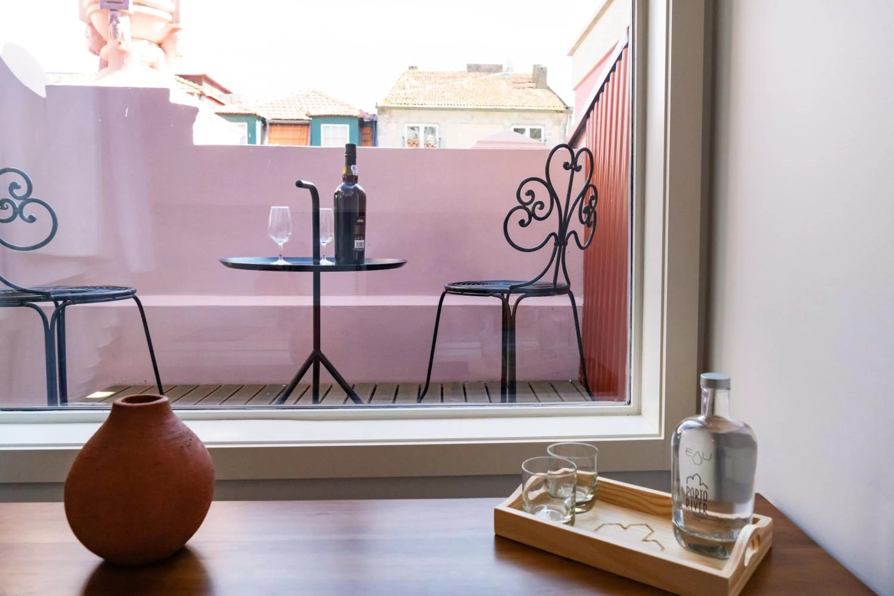 Seating area in Porto River Infante