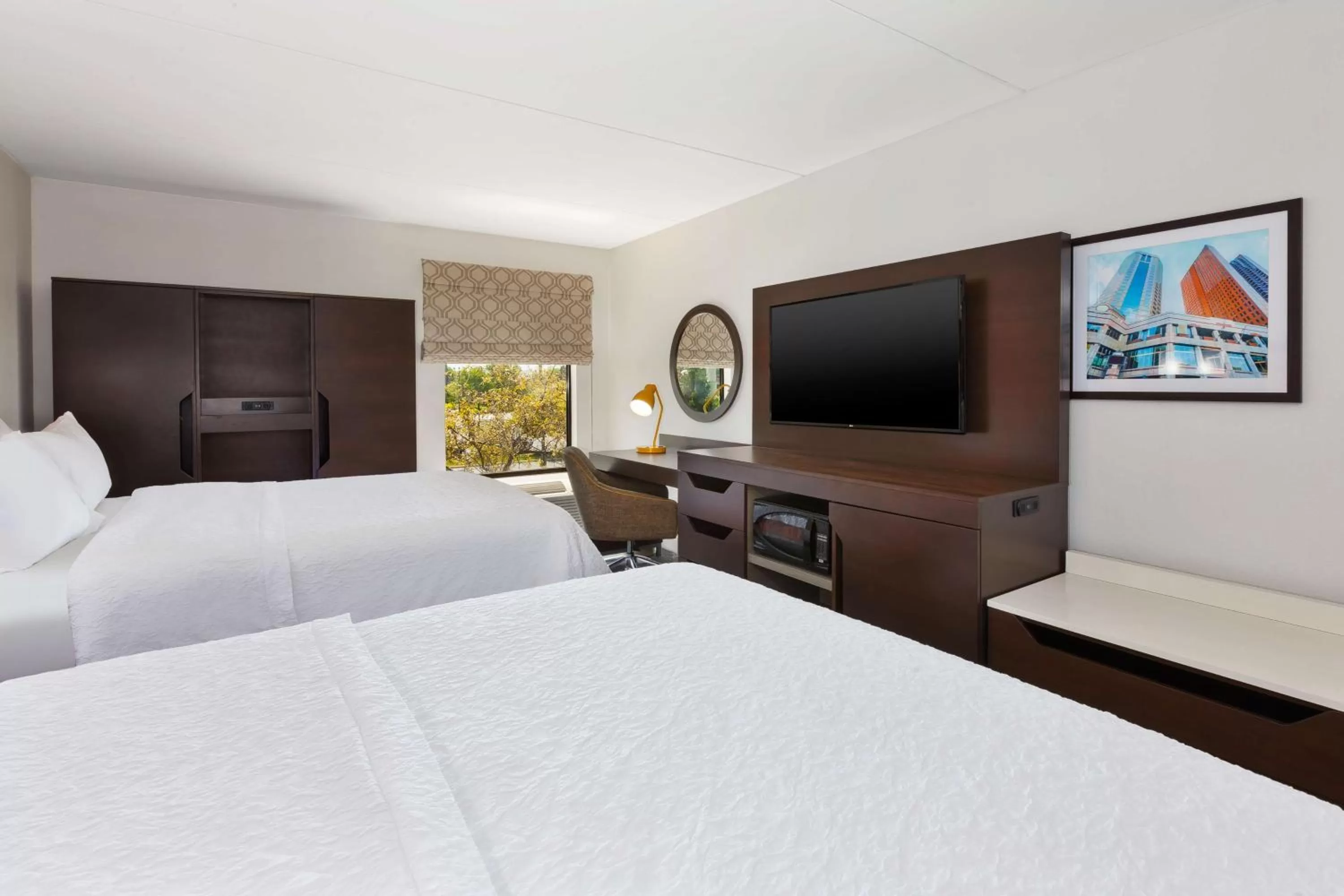 Bedroom, Bed in Hampton Inn Columbus/Delaware I-71 North