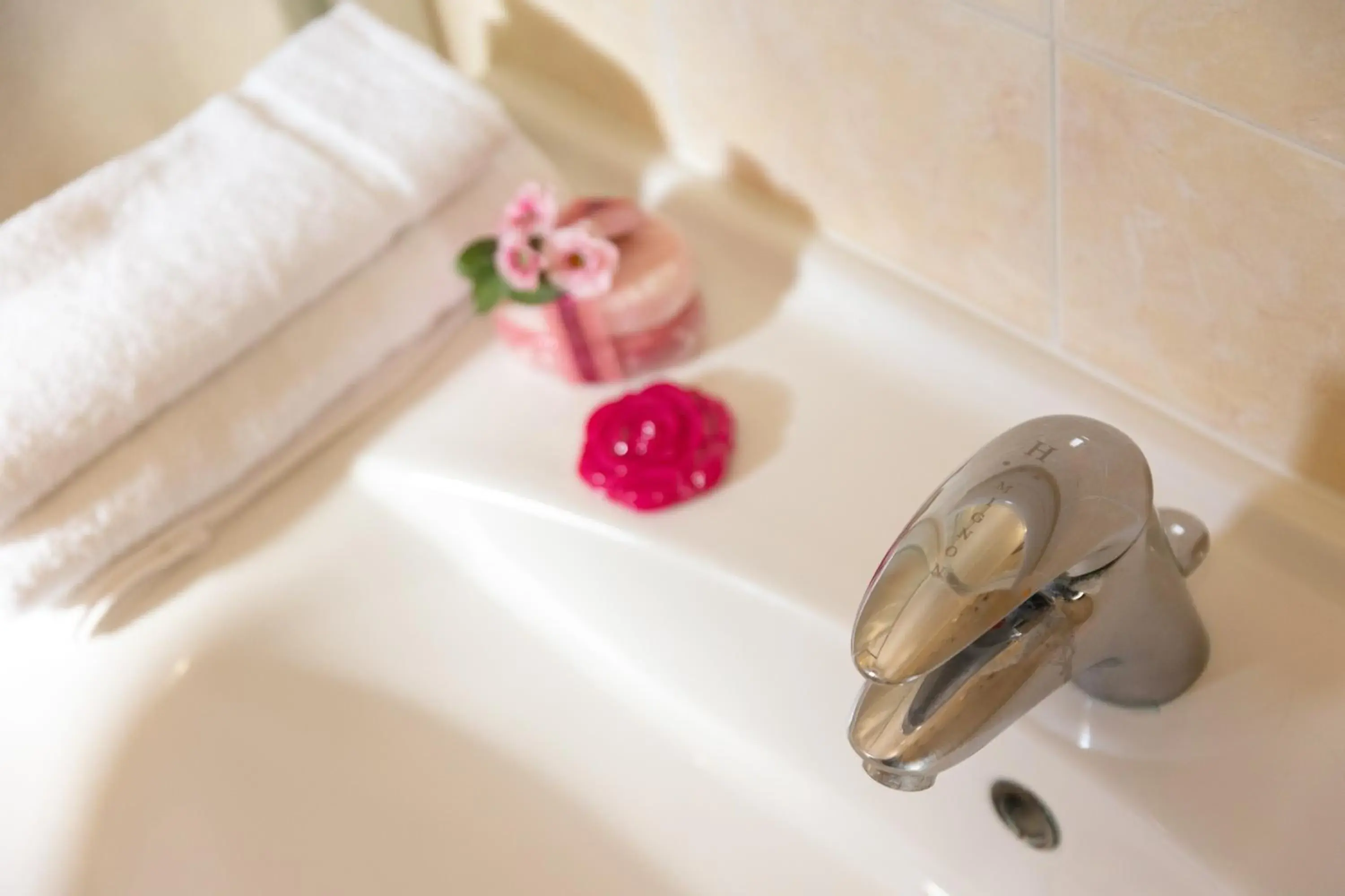 Massage, Bathroom in Hotel Mignon Riccione Fronte Mare
