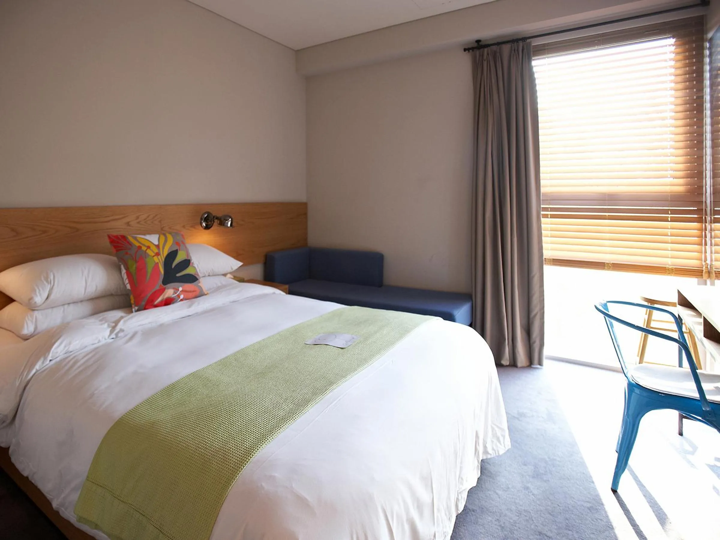 Bed in La Casa Hotel Seoul