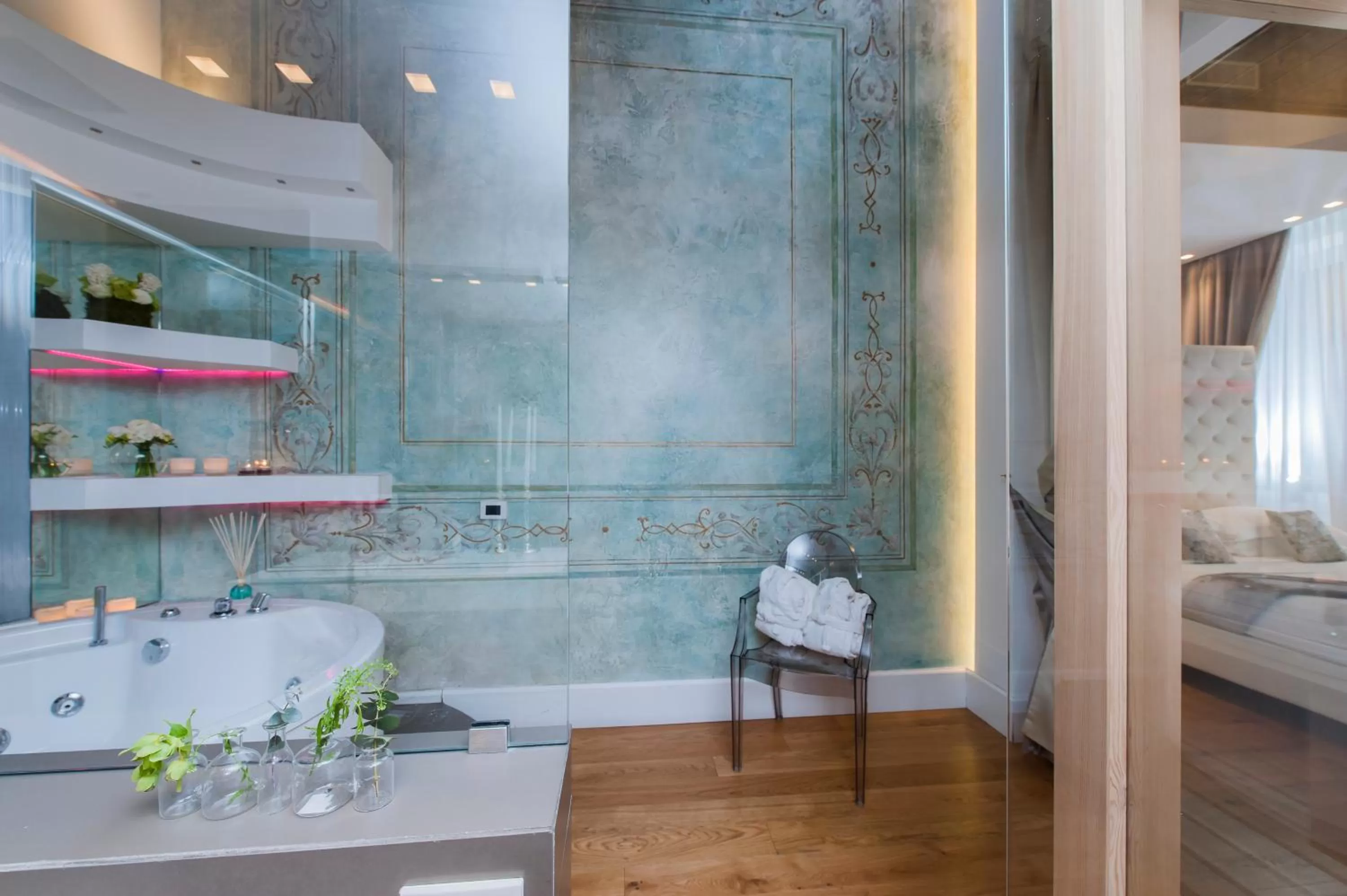 Bathroom, Bed in Argentina Residenza Style Hotel