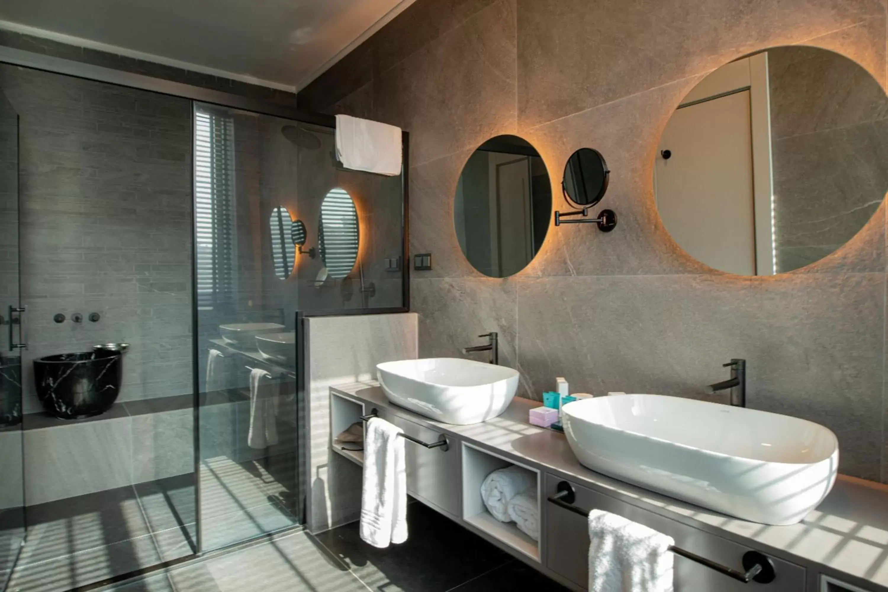 King Suite - Non-Smoking in Ramada by Wyndham Diyarbakir King Suite - Non-Smoking in Ramada by Wyndham Diyarbakir