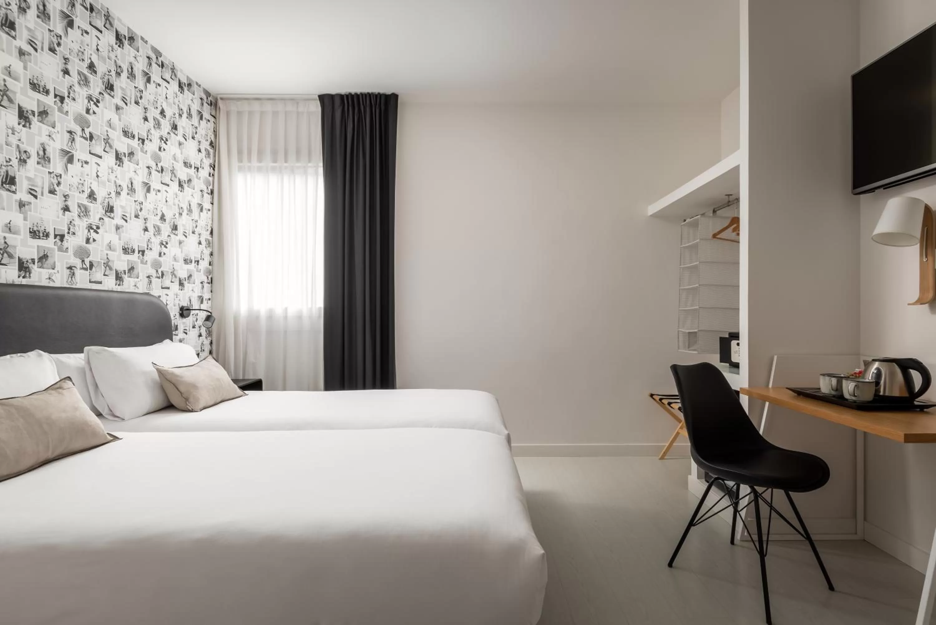 Interior Double Room in BYPILLOW Amari