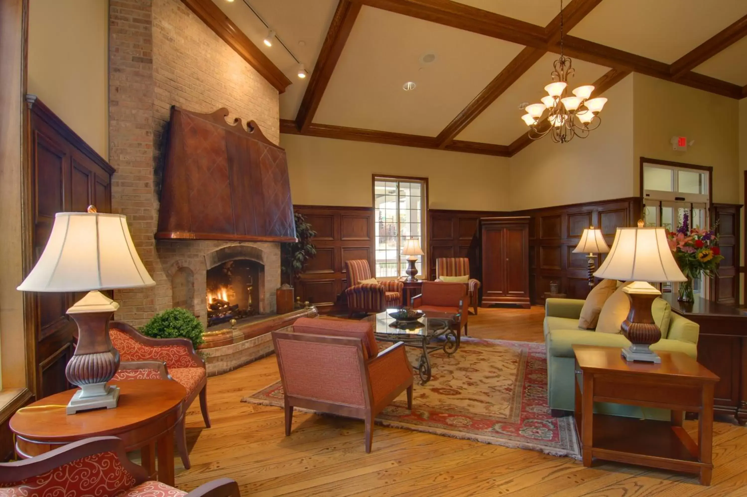 Lobby or reception, Seating Area in Country Inn & Suites by Radisson, Chanhassen, MN