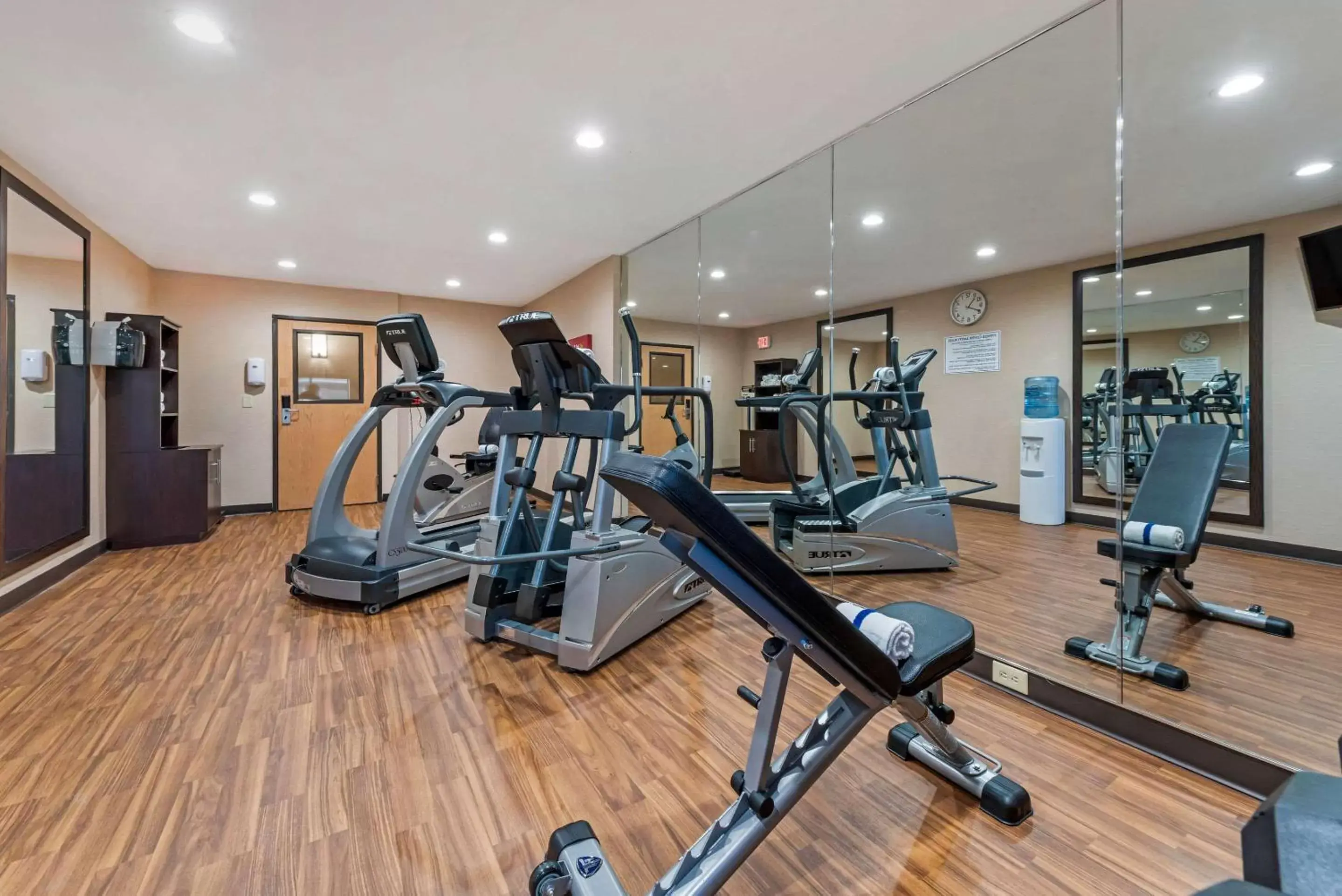 Fitness centre/facilities, Fitness Center/Facilities in Comfort Inn & Suites near Route 66 Award Winning Gold Hotel 2021